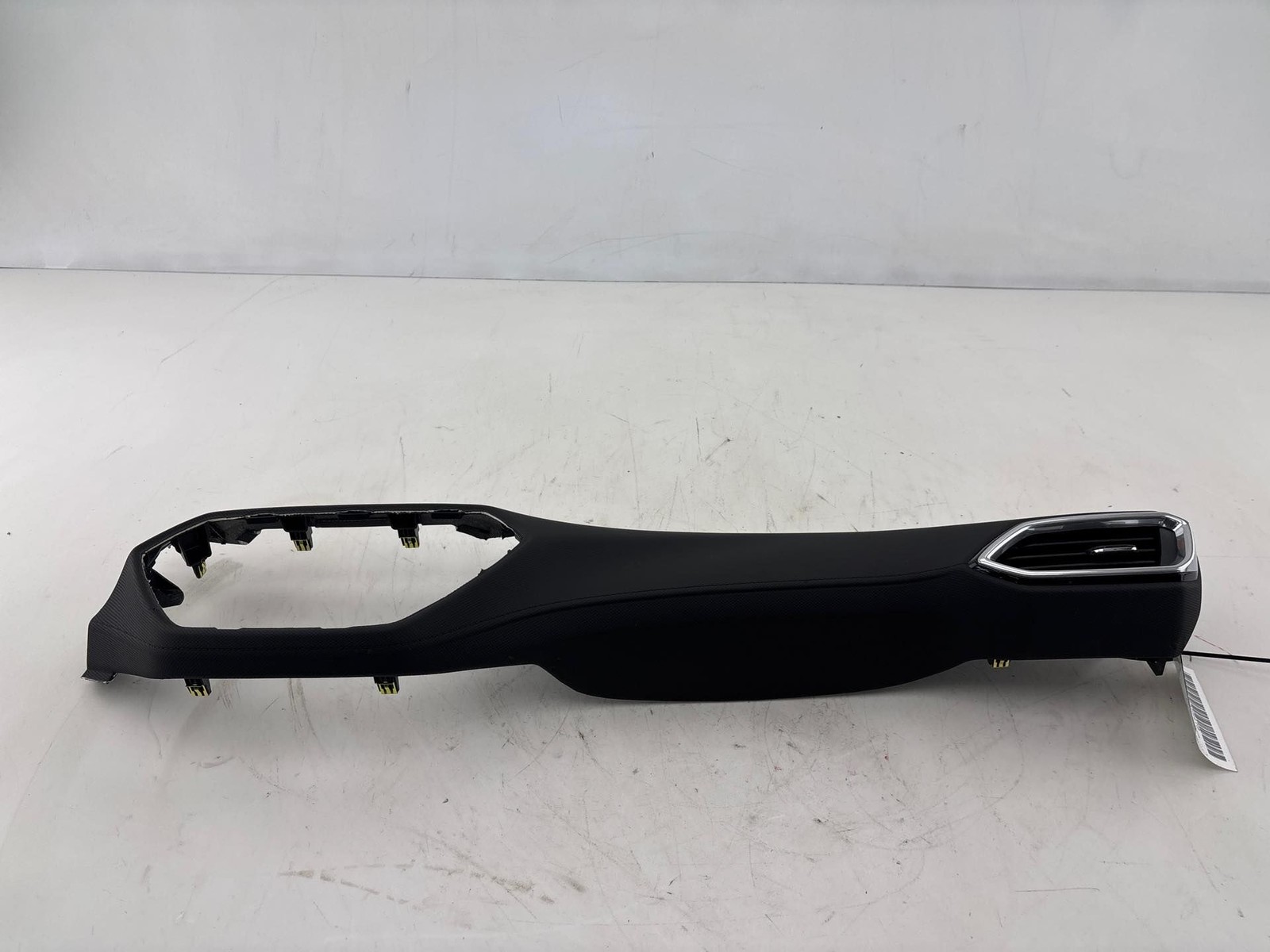 2021-2023 Chevrolet Trailblazer Dash Center Right Bezel Molding Trim Panel OEM