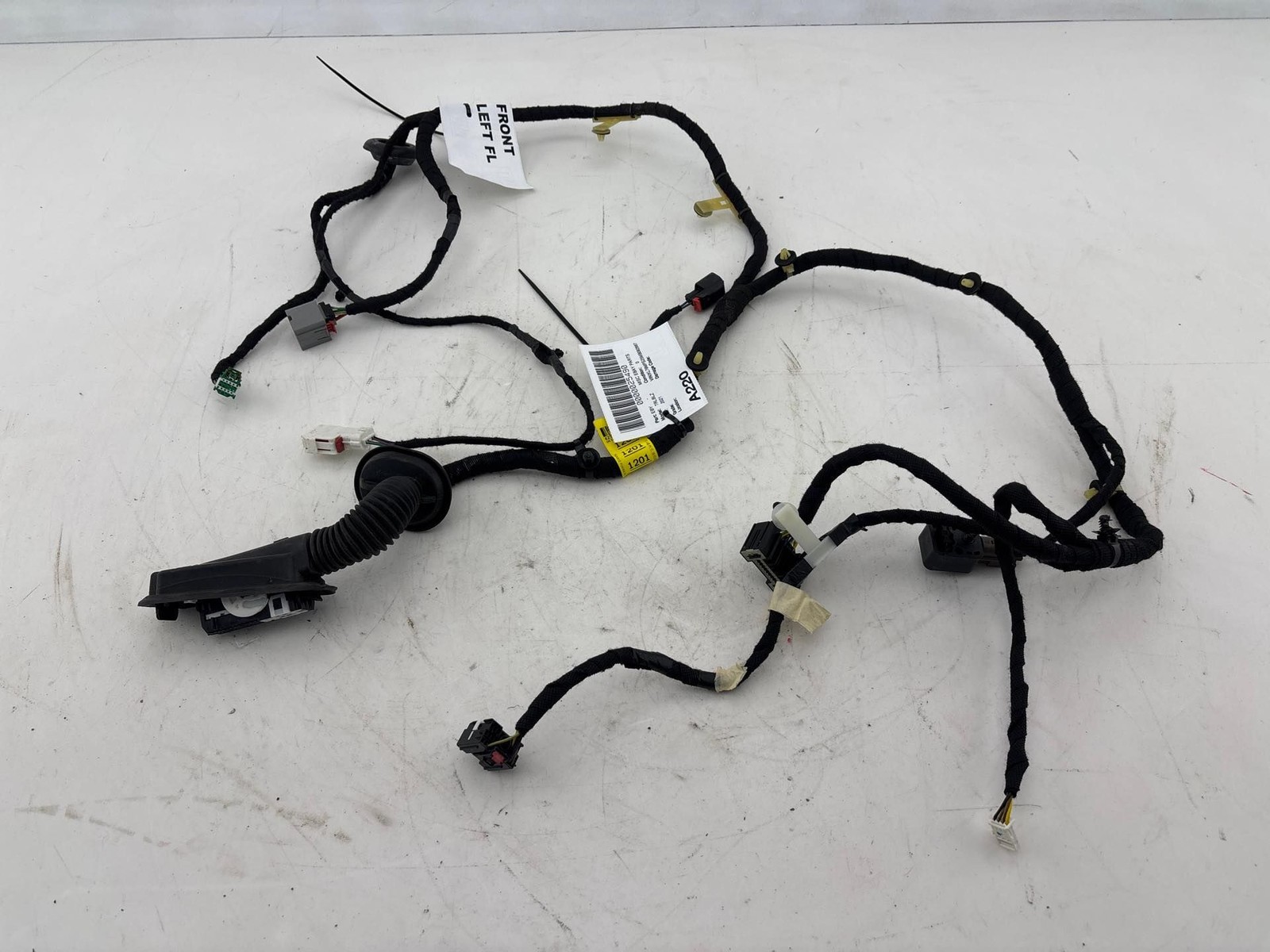 2021 Chevrolet Trailblazer Front Left Door Wiring Harness OEM 42771201