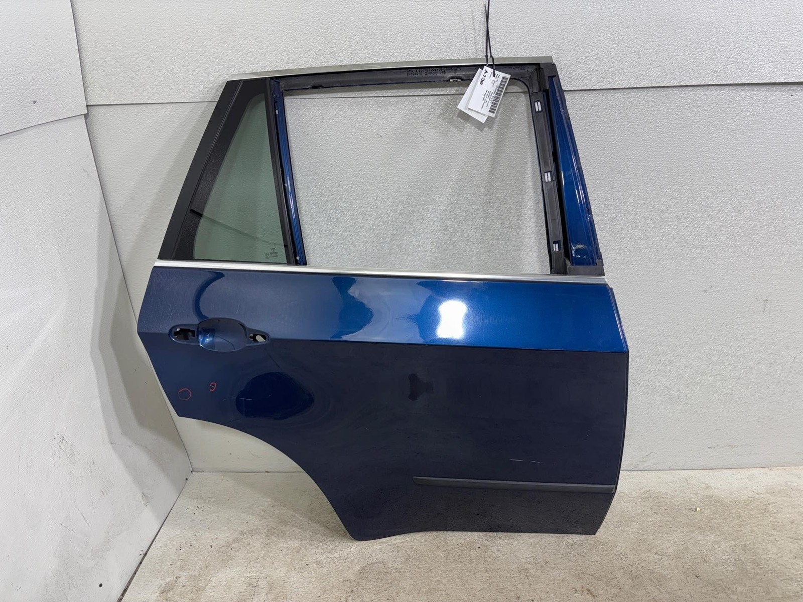 2007 - 2013 Bmw X5 E70 Rear Right Side Door Shell Panel Oem