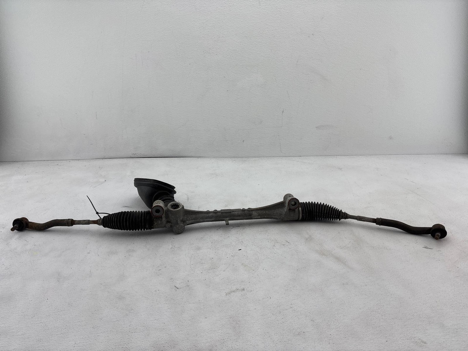 2016-2022 Toyota Prius Prime Power Steering Gear Rack & Pinion W/ Tie Rod OEM