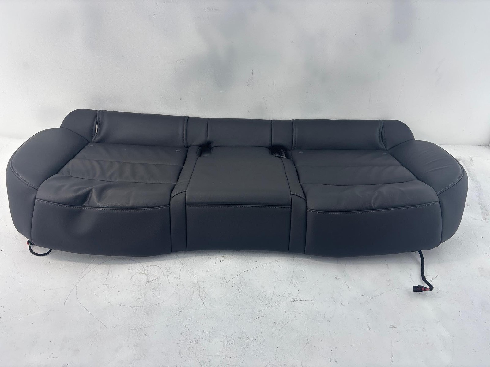 2019-2023 Cadillac Xt4 Rear Lower Seat Bottom Cushion Oem