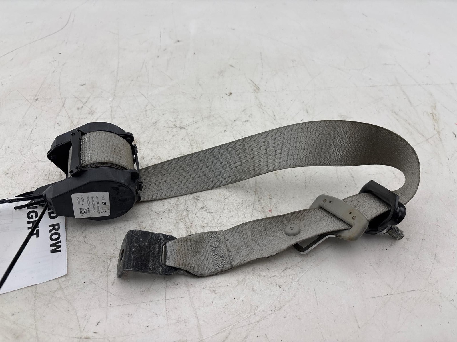 2009 - 2016 GMC Acadia Rear Right 3rd Row Seat Belt Retractor OEM