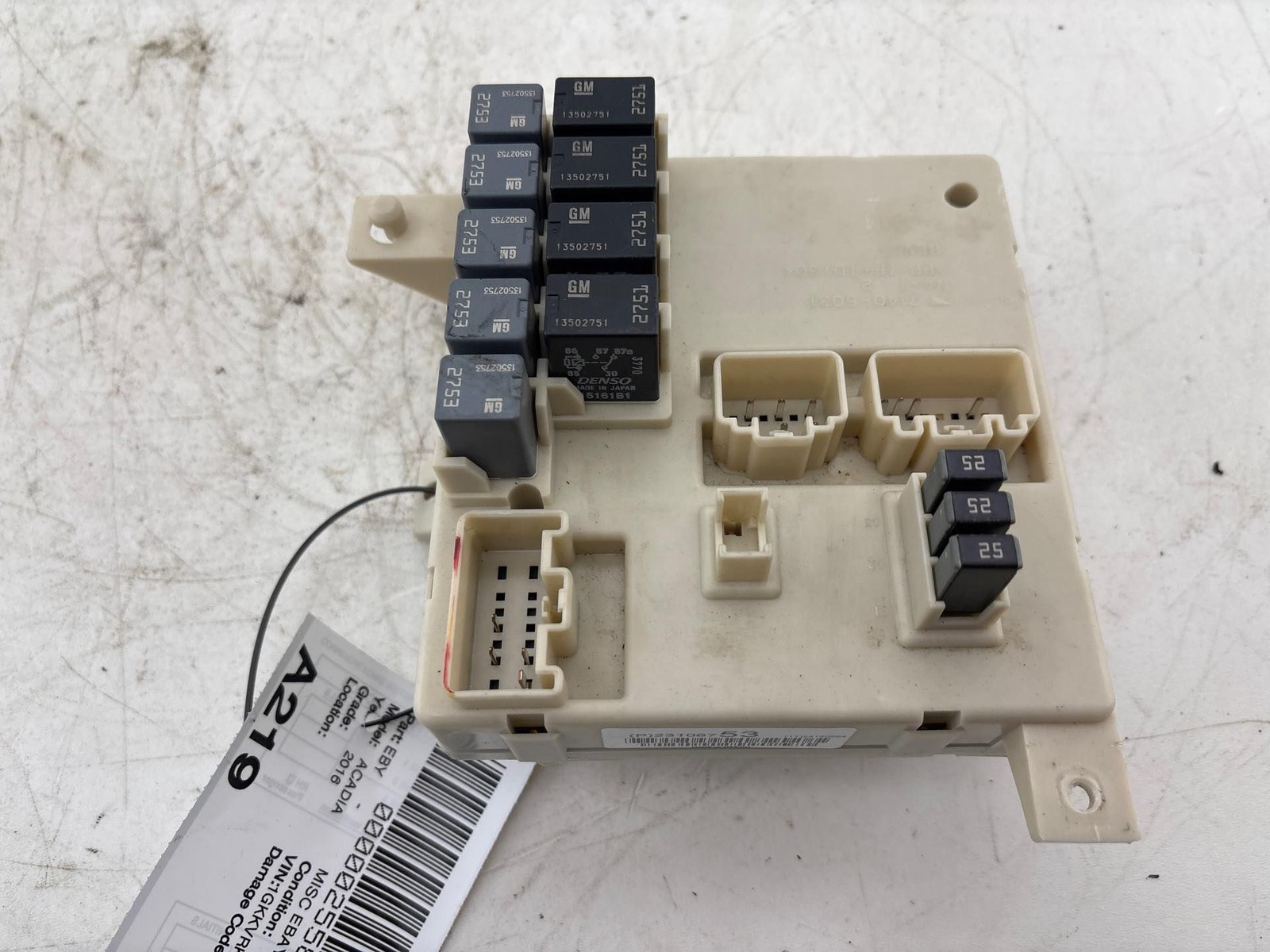 2013 - 2016 GMC Acadia Dash Panel Wiring Harness Junction Box OEM