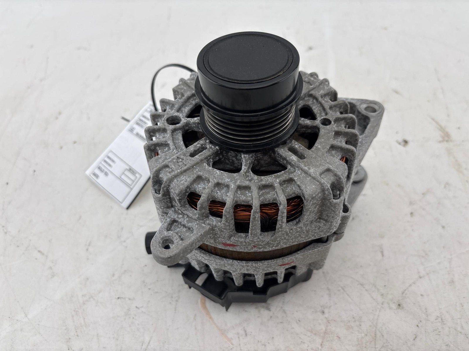 2021-2024 Chevrolet Trailblazer 1.2L Alternator OEM 13535317