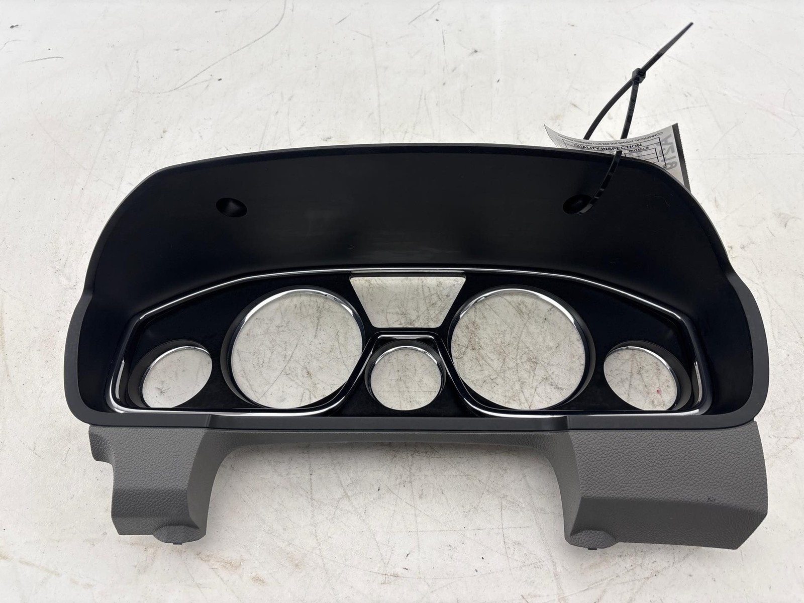 2015 - 2016 GMC Acadia Dash Speedometer Instrument Cluster Bezel OEM