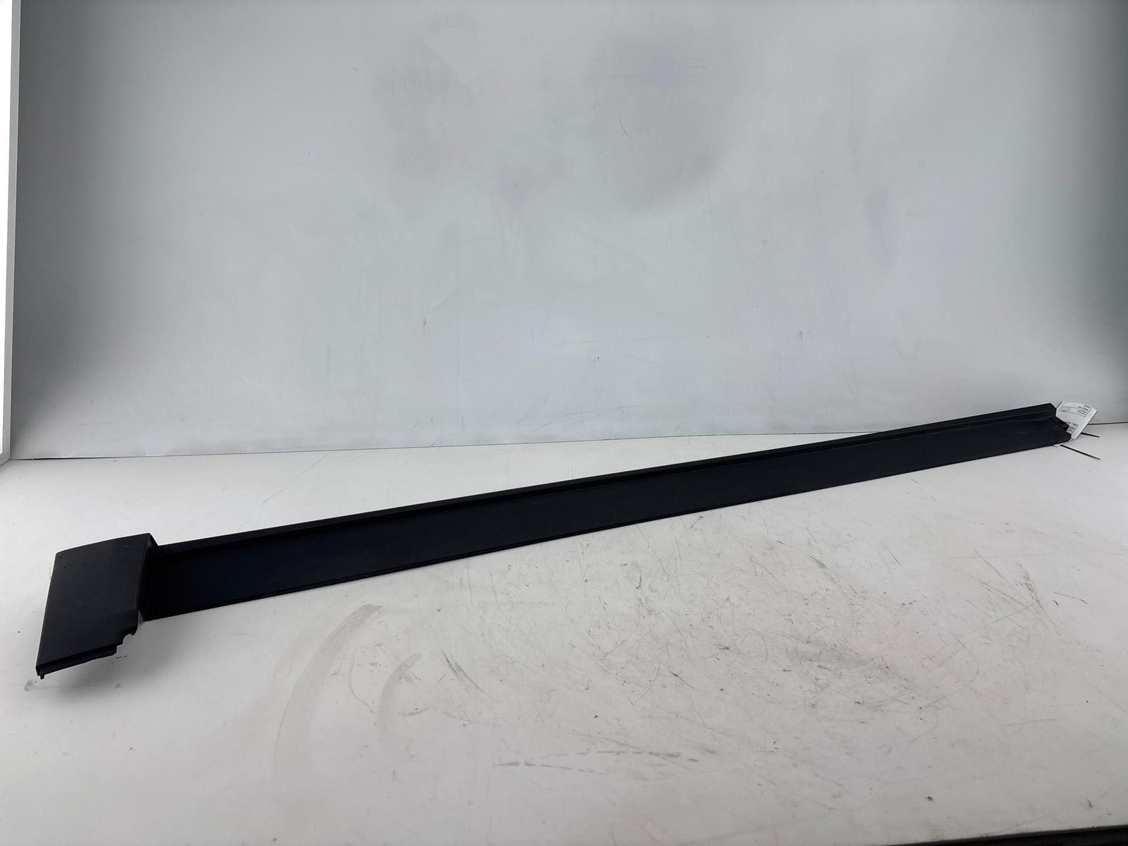 2021-2025 Chevrolet Trailblazer Right Rocker Panel Moulding OEM