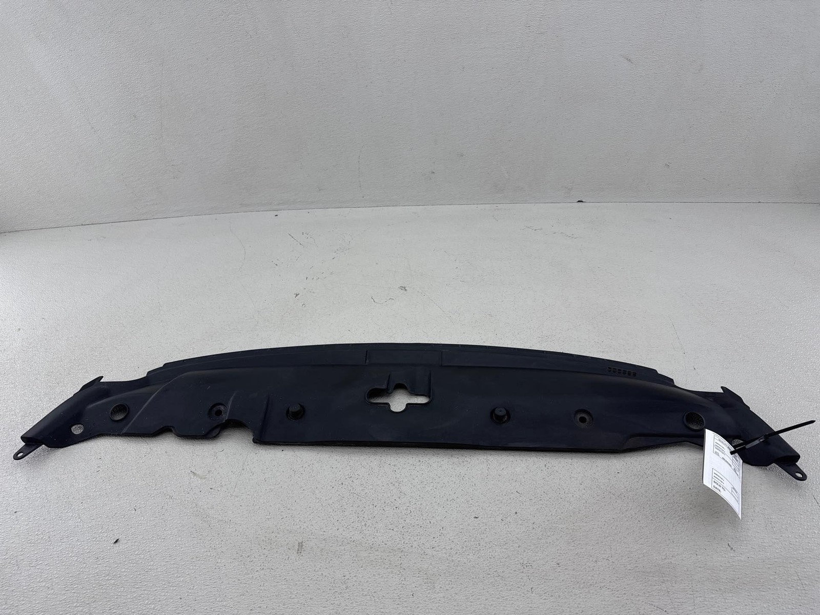 2006-2011 Honda Civic Hybrid Front Upper Grill Cover Plastic Sight Shield Oem.