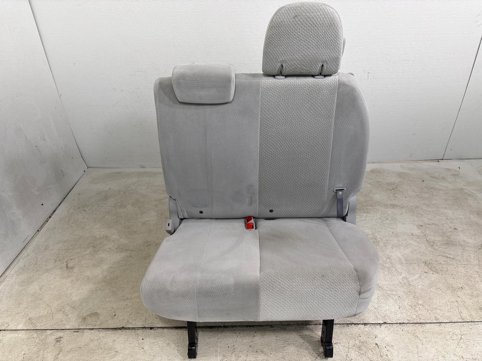 2012-2020 Toyota Sienna Rear 3Rd Row Left Driver Side Seat Complete Oem