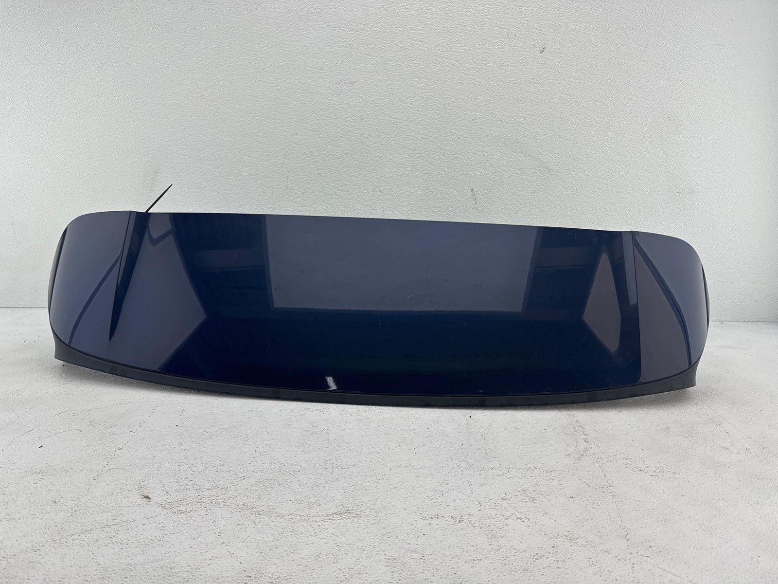 2007 - 2013 BMW E70 X5 Rear Upper Tailgate Trunk Lid Spoiler OEM