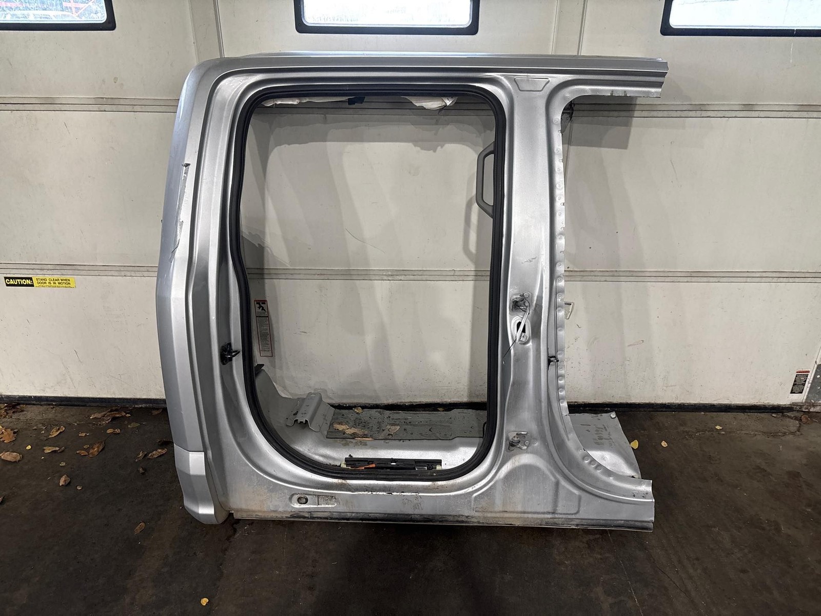2015-2020 Ford F-150 Right Side B & С Pillar Frame Body Cut Clip OEM