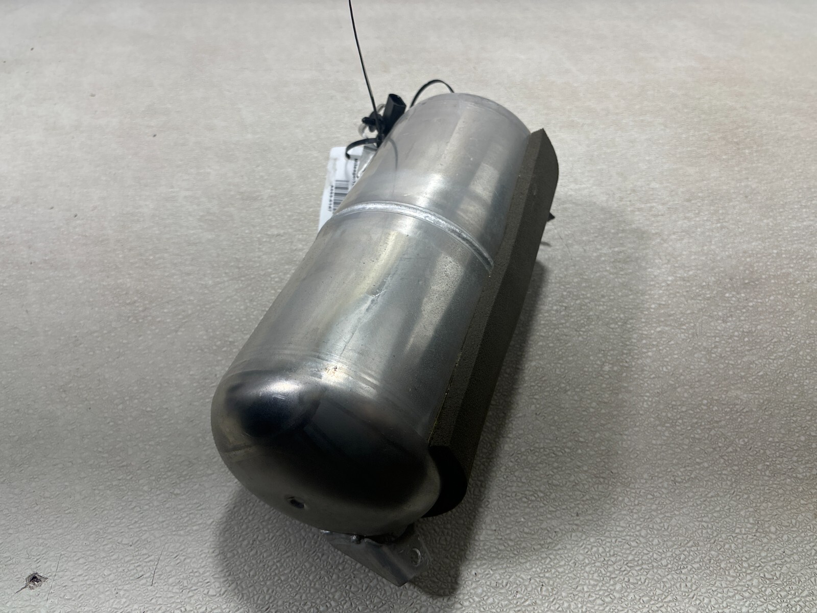 2007 - 15 Audi Q7 Quattro Air Suspension Tank Pressure Cylinder Oem 7L8616202A