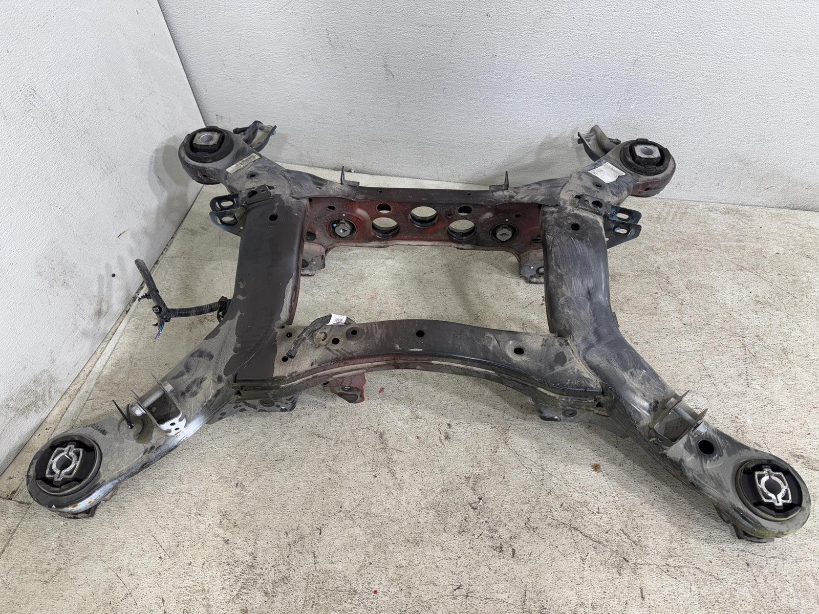 2016-2024 Dodge Durango 3.6L AWD Rear Subframe Cross Member Assembly OEM