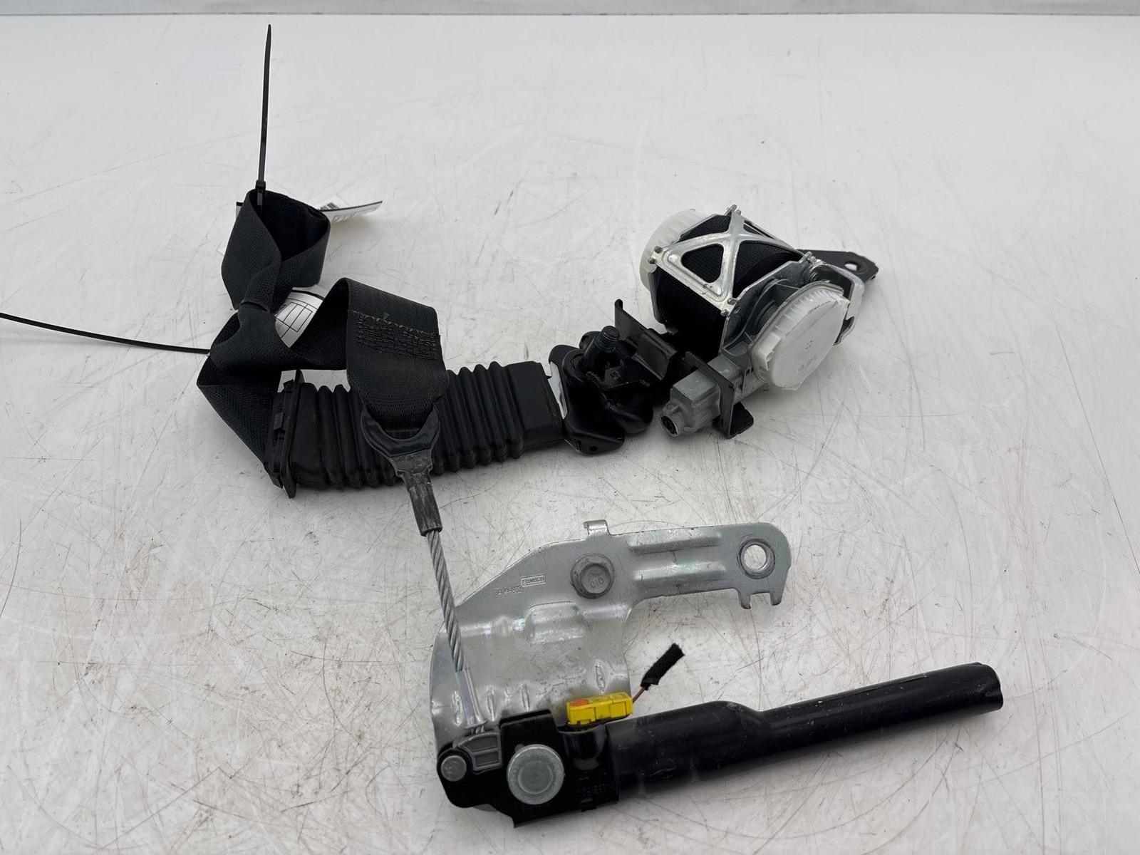 2018-2020 Ford F-150 Front Right Seat Belt Retractor OEM JL3B-C699D64-AF