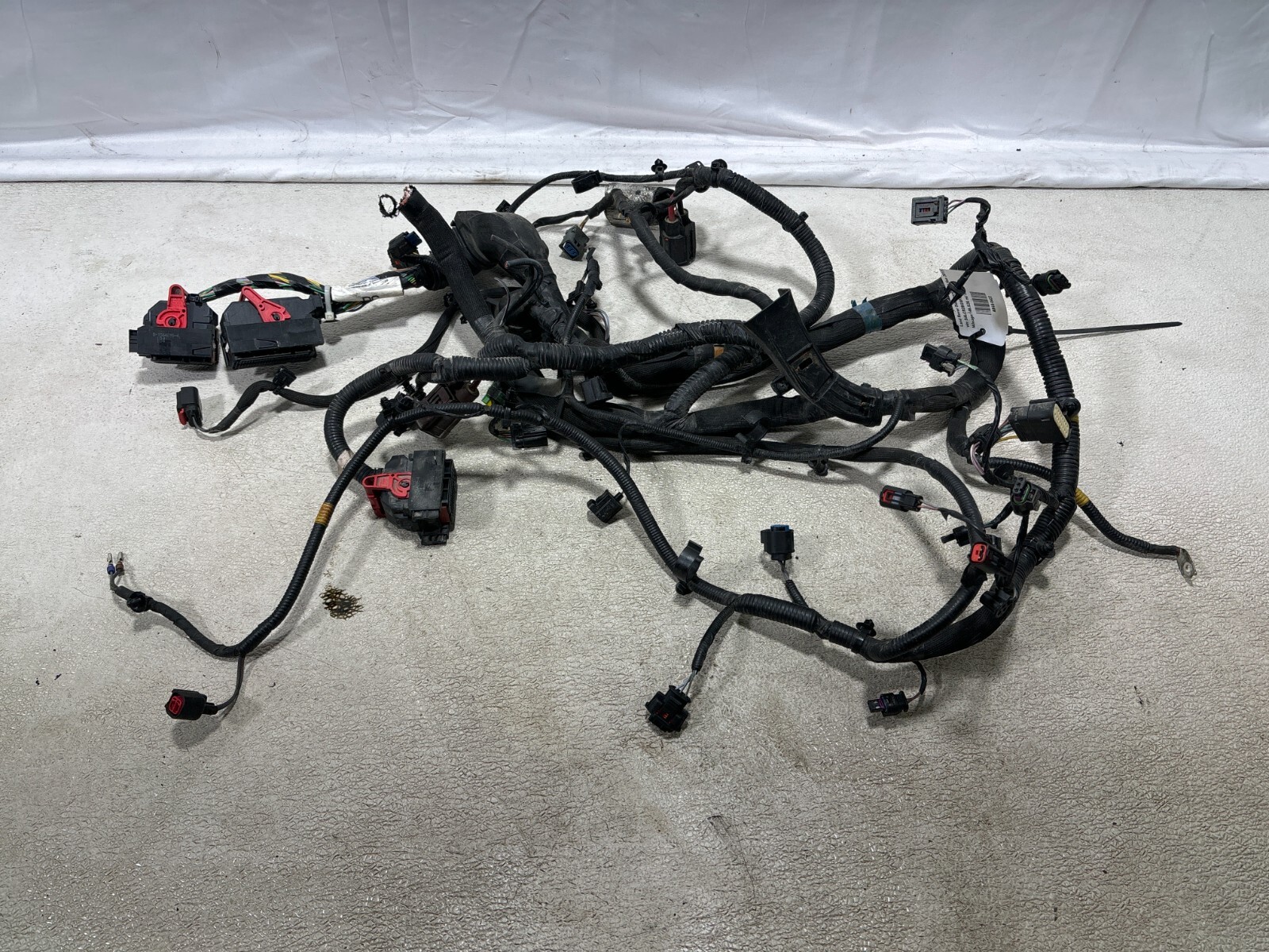 2015 - 2020 Land Rover Discovery Sport L550 Engine Wire Wiring Harness Black Oem