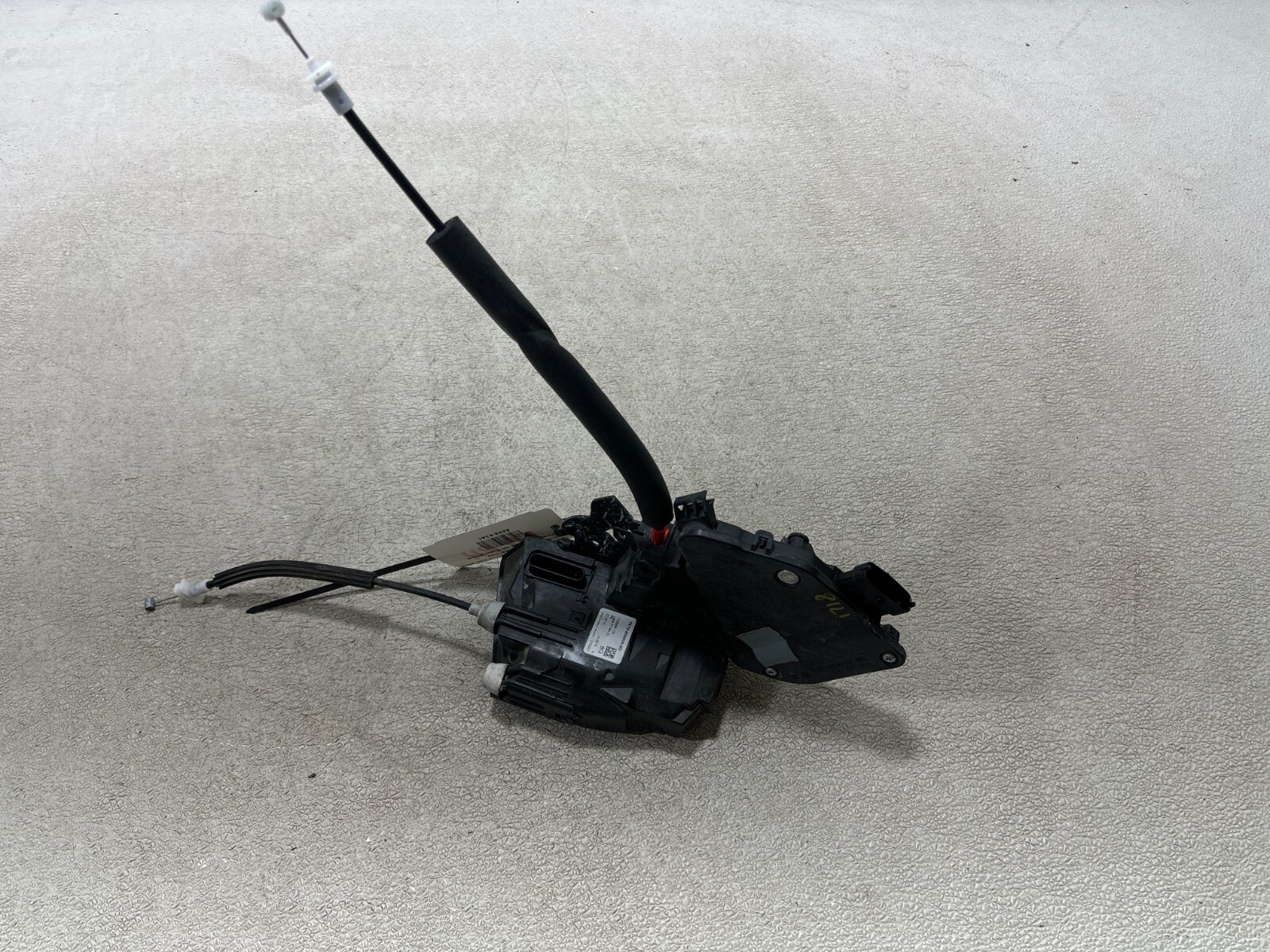 2015-20 Land Rover Discovery Sport Front Right Passenger Side Door Window Switch