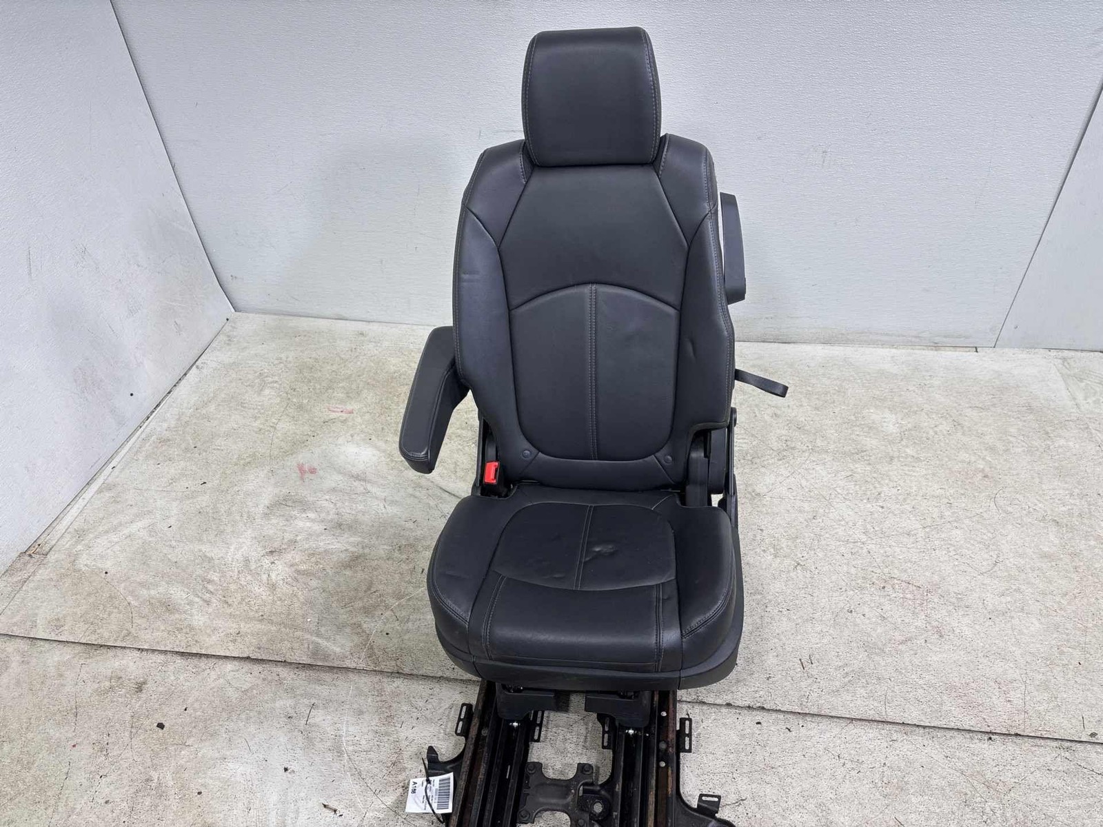 2013-2016 Gmc Acadia Rear Left Second Row Seat Assembly Oem