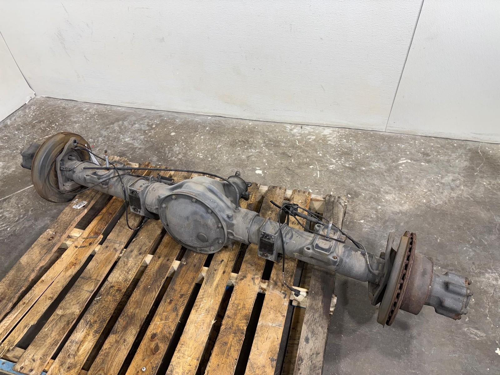 2019-2022 Mercedes Sprinter 3500XD 3.0L Rear Axle Differential 4.18 Ratio OEM