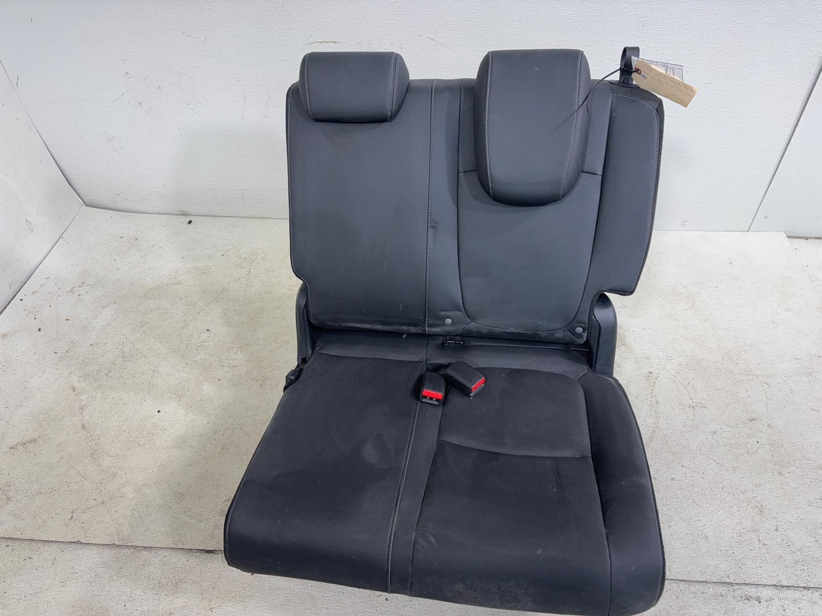 2018 - 2020 Honda Odyssey Rear 3Rd Row Left Side Seat Cushion Cover Oem