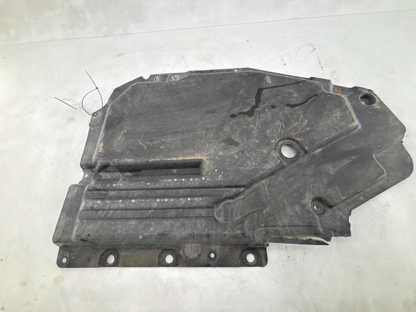 2007-2013 Bmw X5 E70 Rear Right Side Under Body Splash Guard Shield Cover Oem