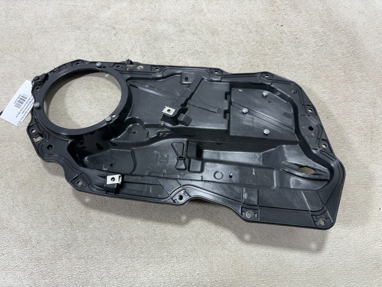 2015-2019 Land Rover Discovery Sport Rear Left Side Window Inner Panel Cover Oem