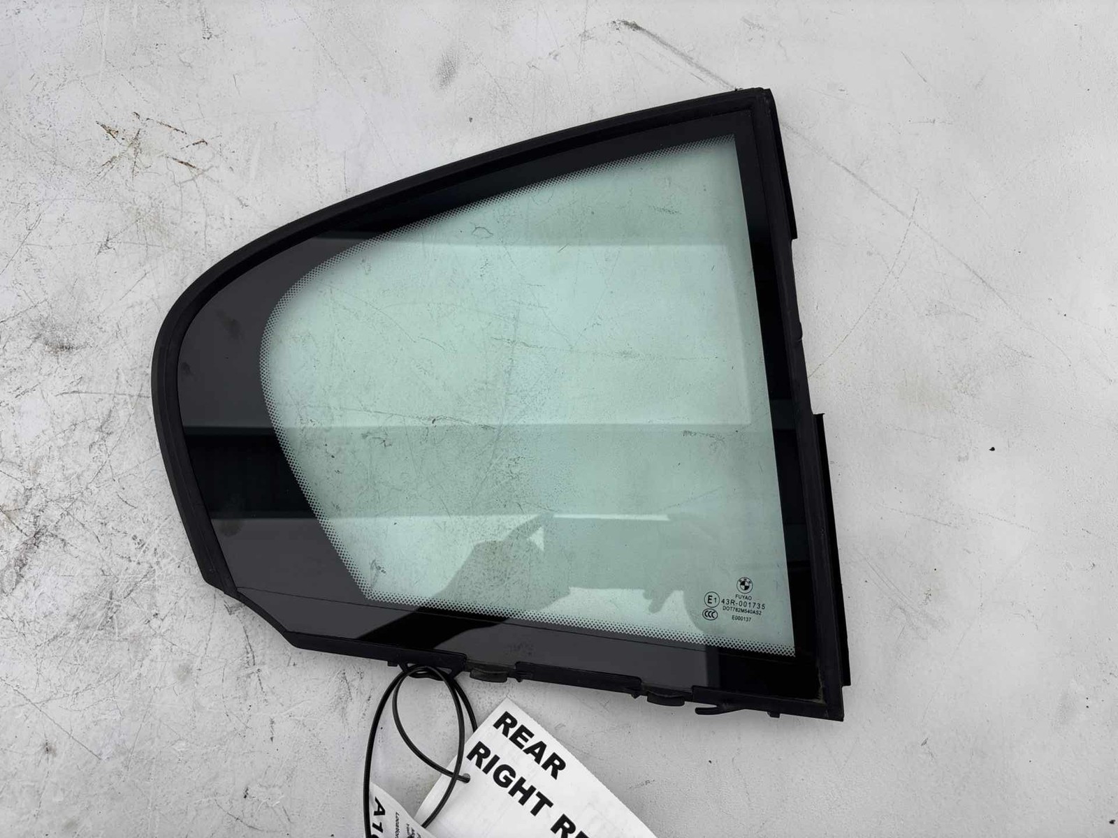 2012 - 2018 BMW 328 320 F30 Rear Right Side Door Vent Window Glass OEM