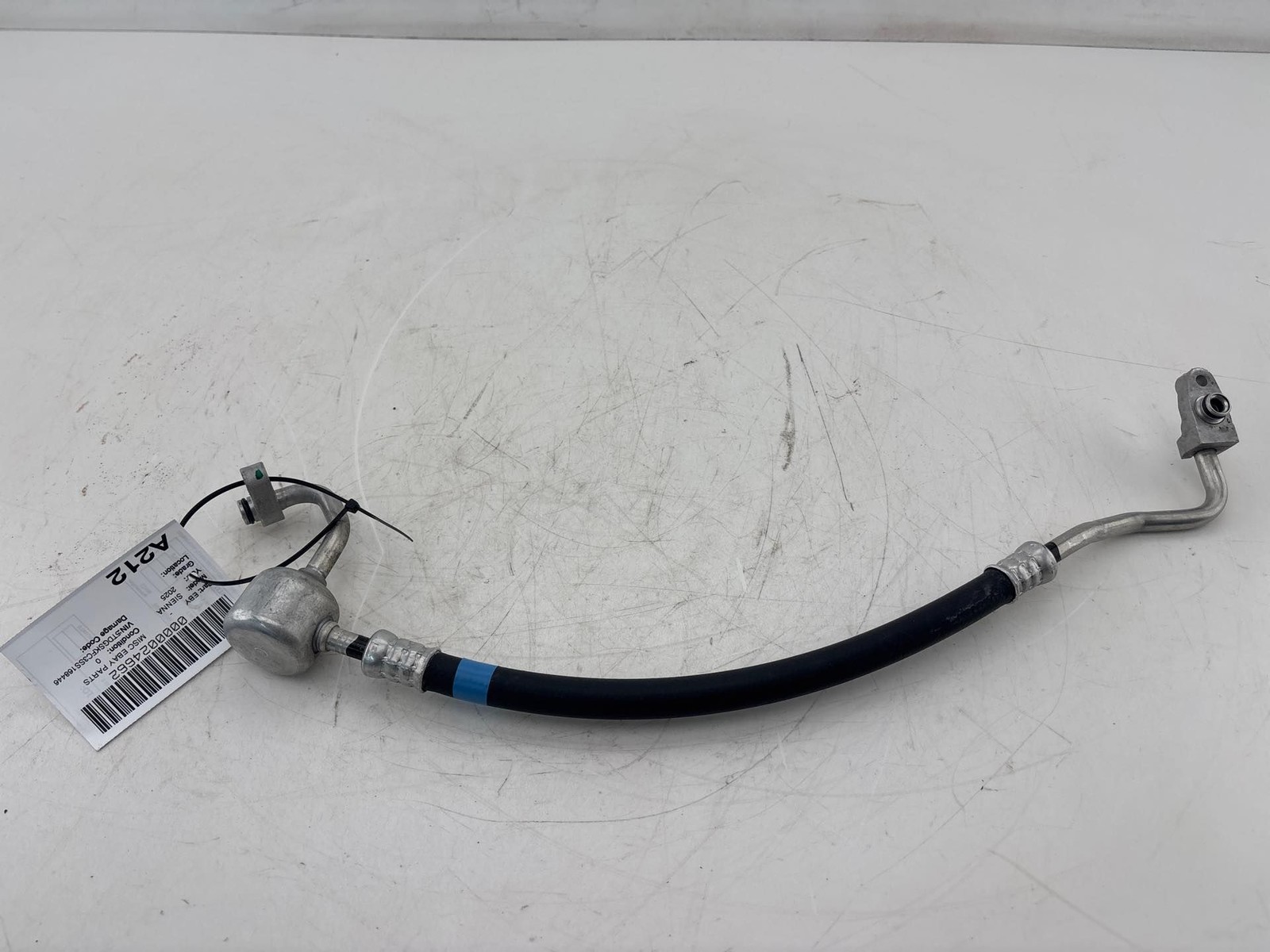 21-25 TOYOTA SIENNA 2.5L A/C Discharge Hose OEM
