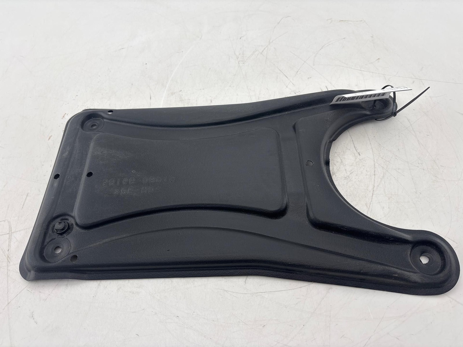 2025 TOYOTA SIENNA 2.5L Center Rear Under Body Splash Guard Shield Cover OEM