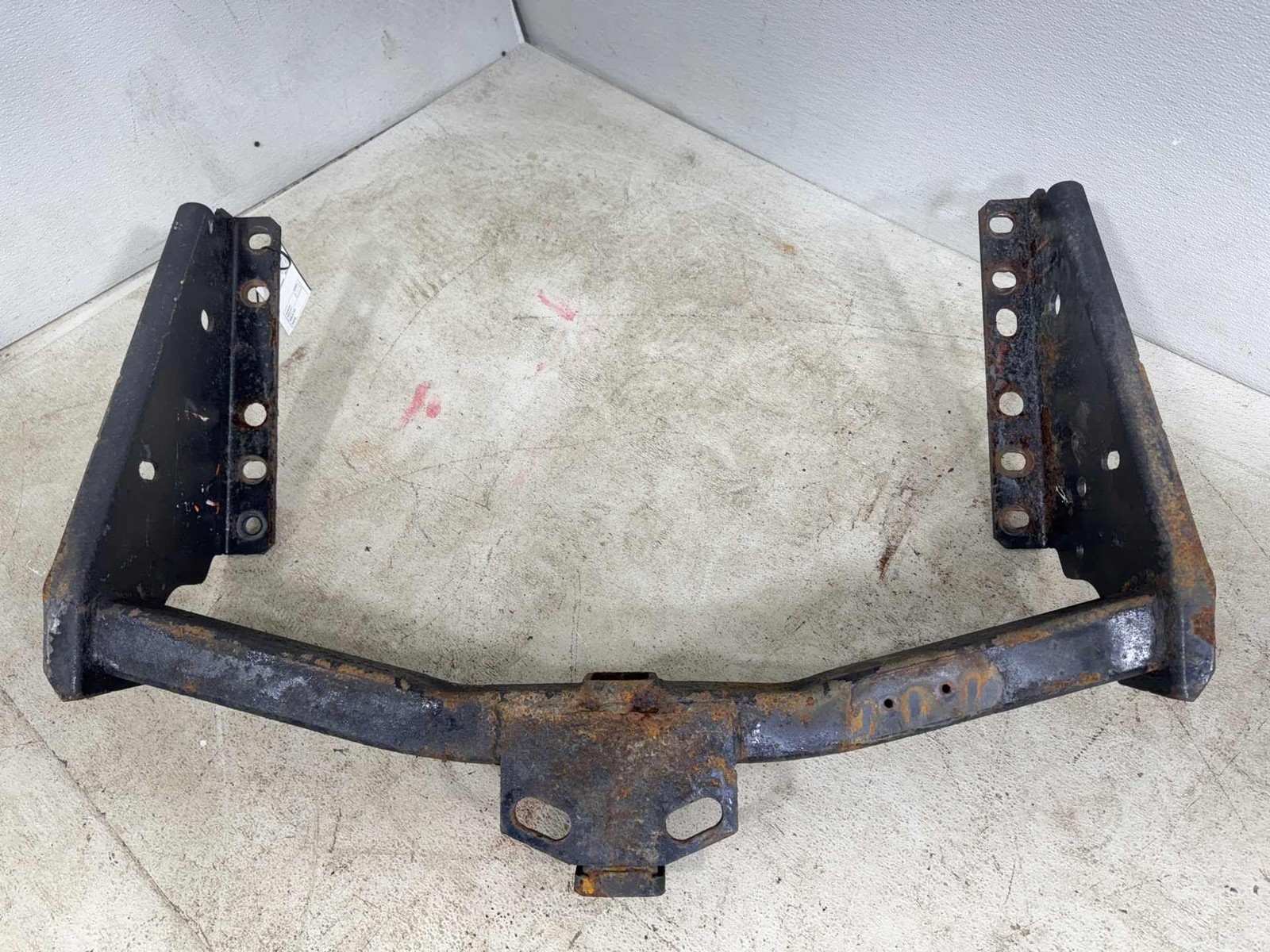 2005-2010 Ford F-350 Rear Bumper Towing Trailer Tow Hitch Receiver Oem