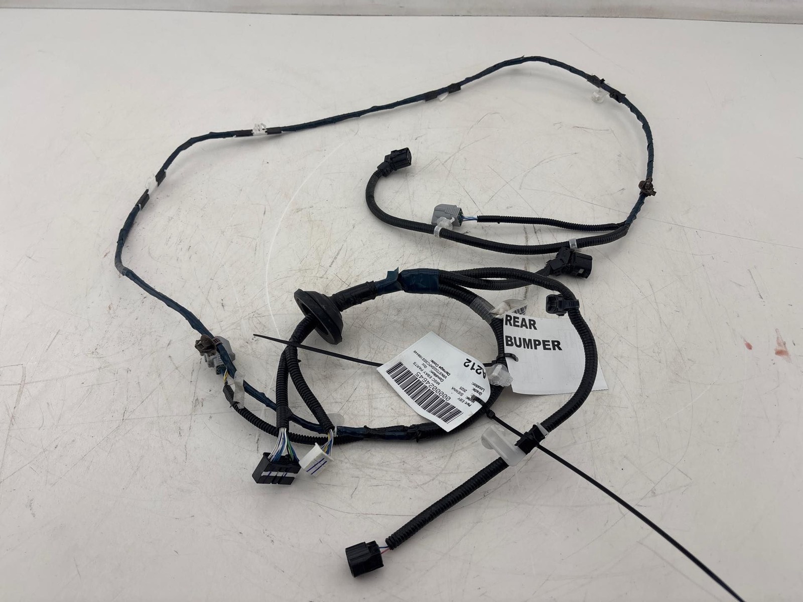 2025 TOYOTA SIENNA 2.5L Wire Wiring Harness Rear Bumper OEM 8216908400