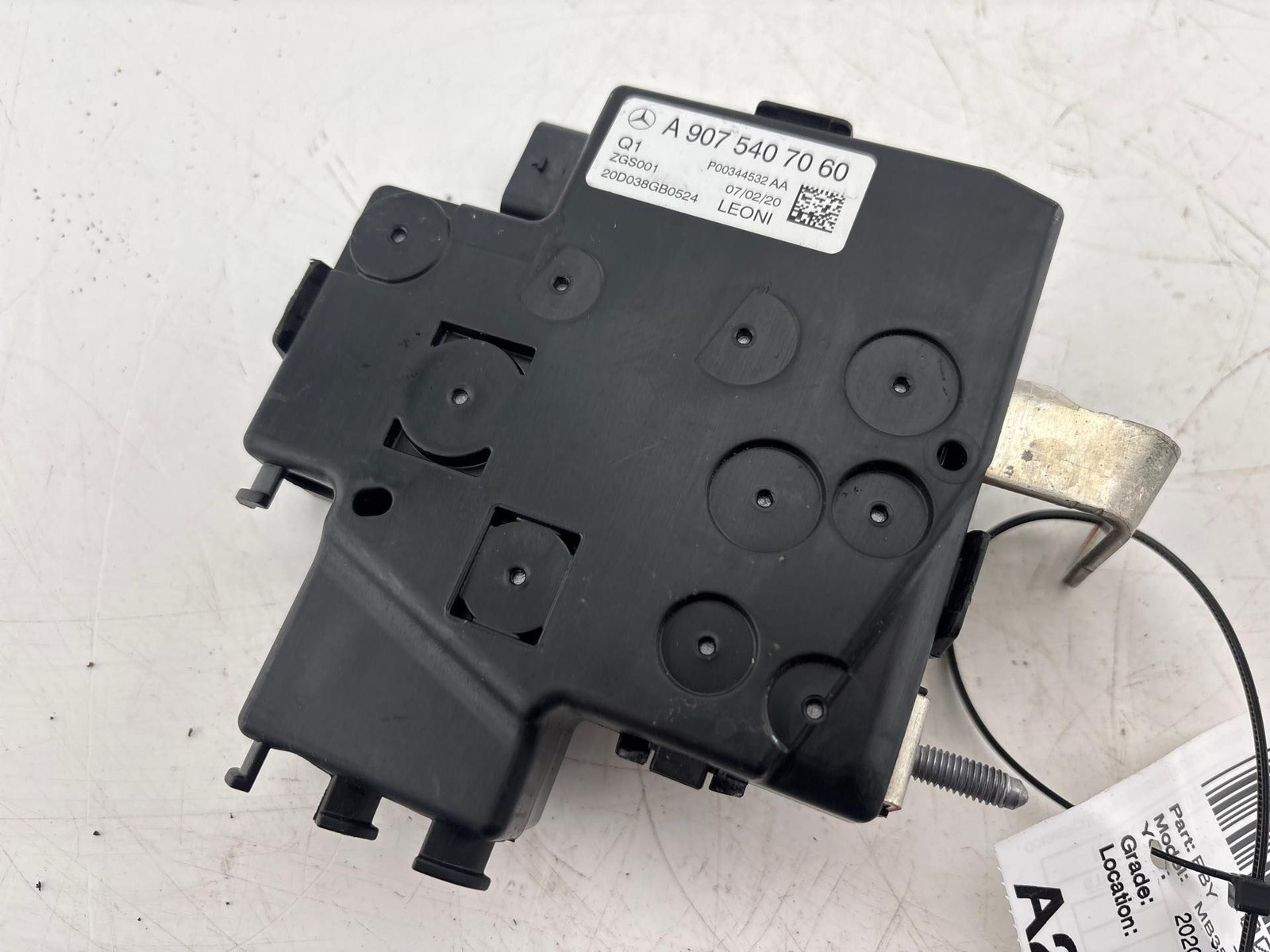 2019 - 2024 Mercedes Sprinter 3500 Front Left Under Seat Fuse Box OEM