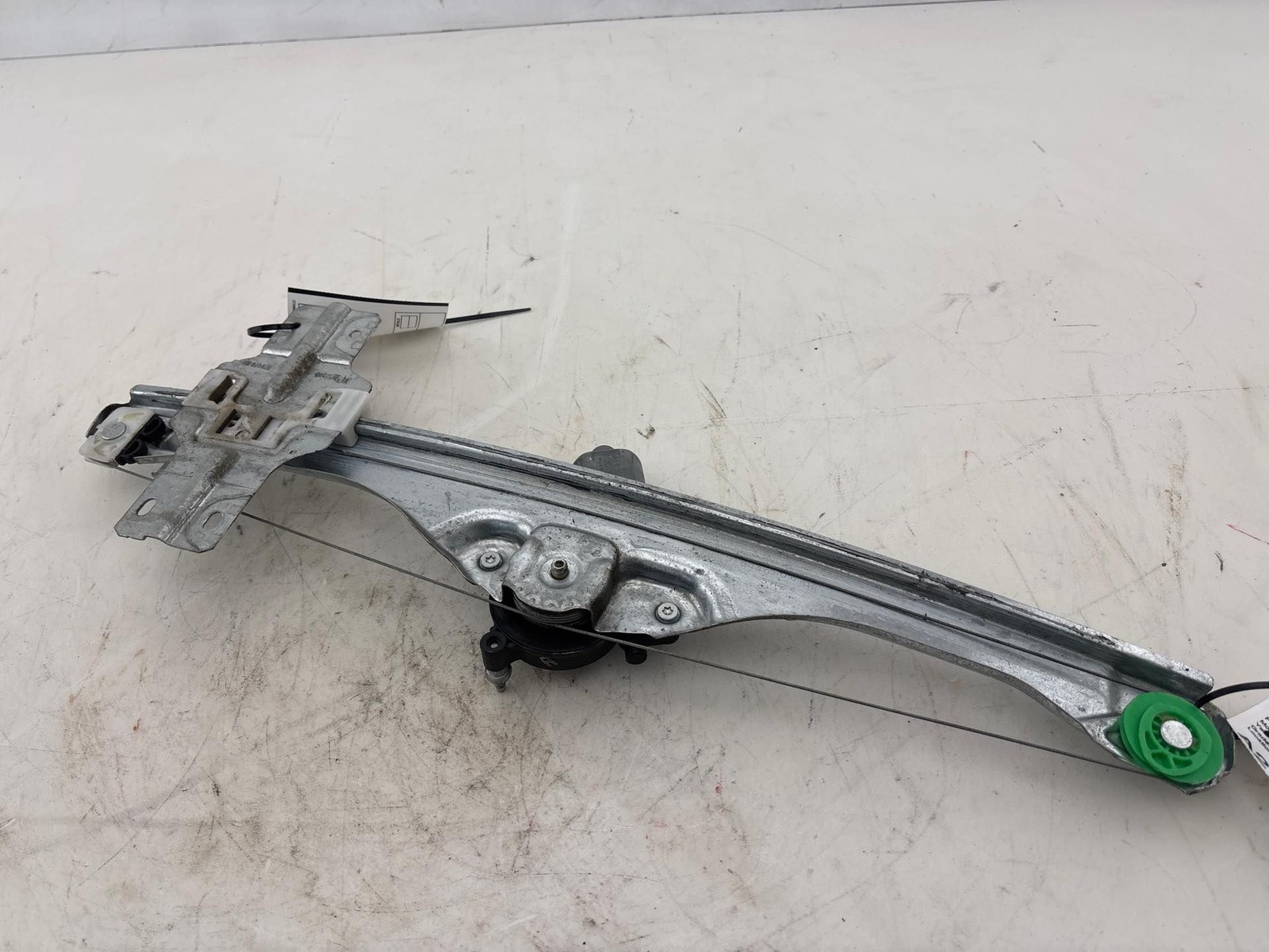 2013-2017 GMC Acadia Rear Right Door Window Regulator W/ Motor OEM