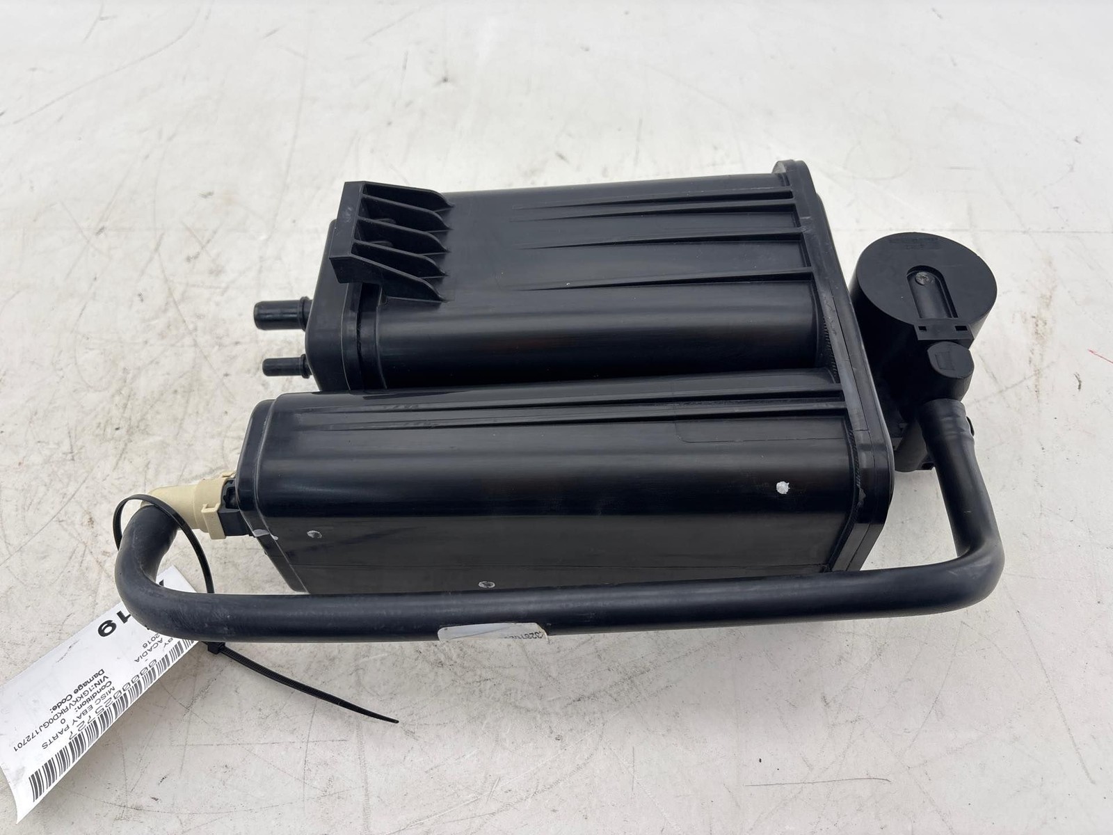 2007 - 2017 GMC Acadia Fuel Vapor Evaporator Emission Canister OEM