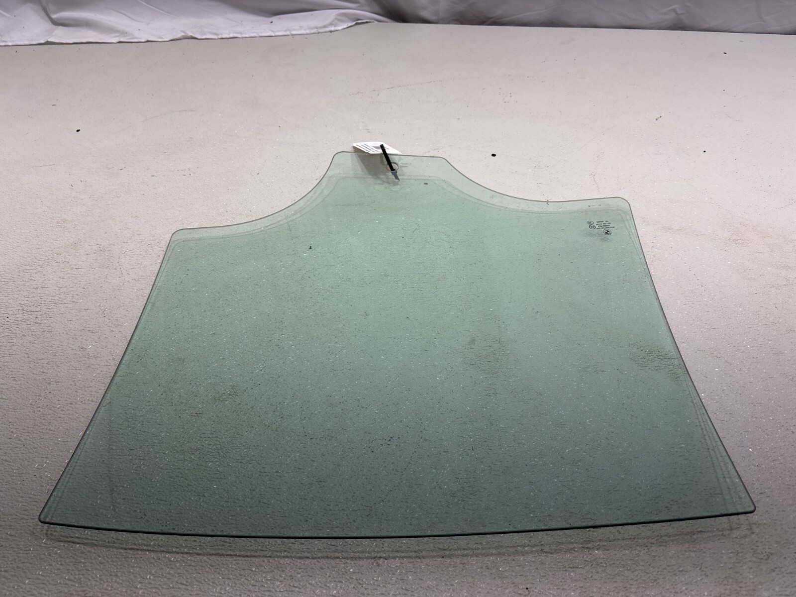 2011 - 2016 Bmw 528I X-Drive Rear Right Side Door Window Glass Oem 43R-00049