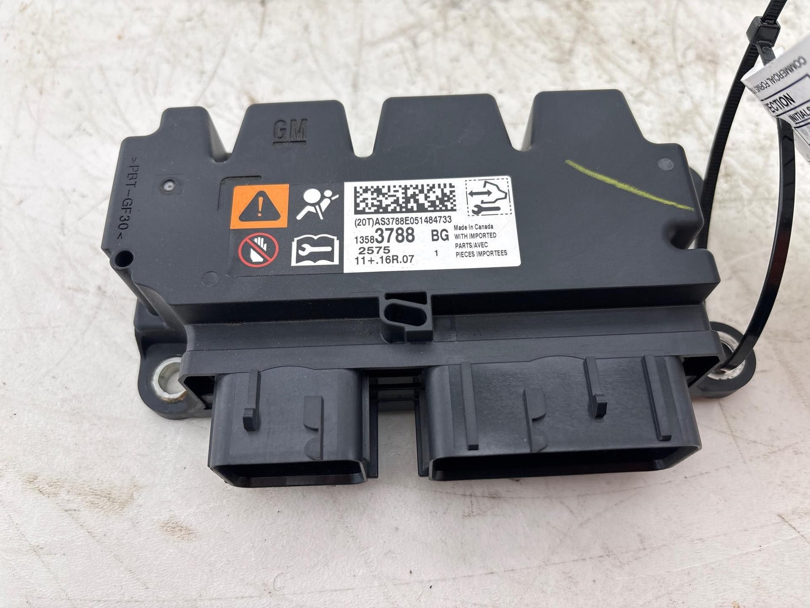 2013 - 2017 GMC Acadia Control Module Unit OEM