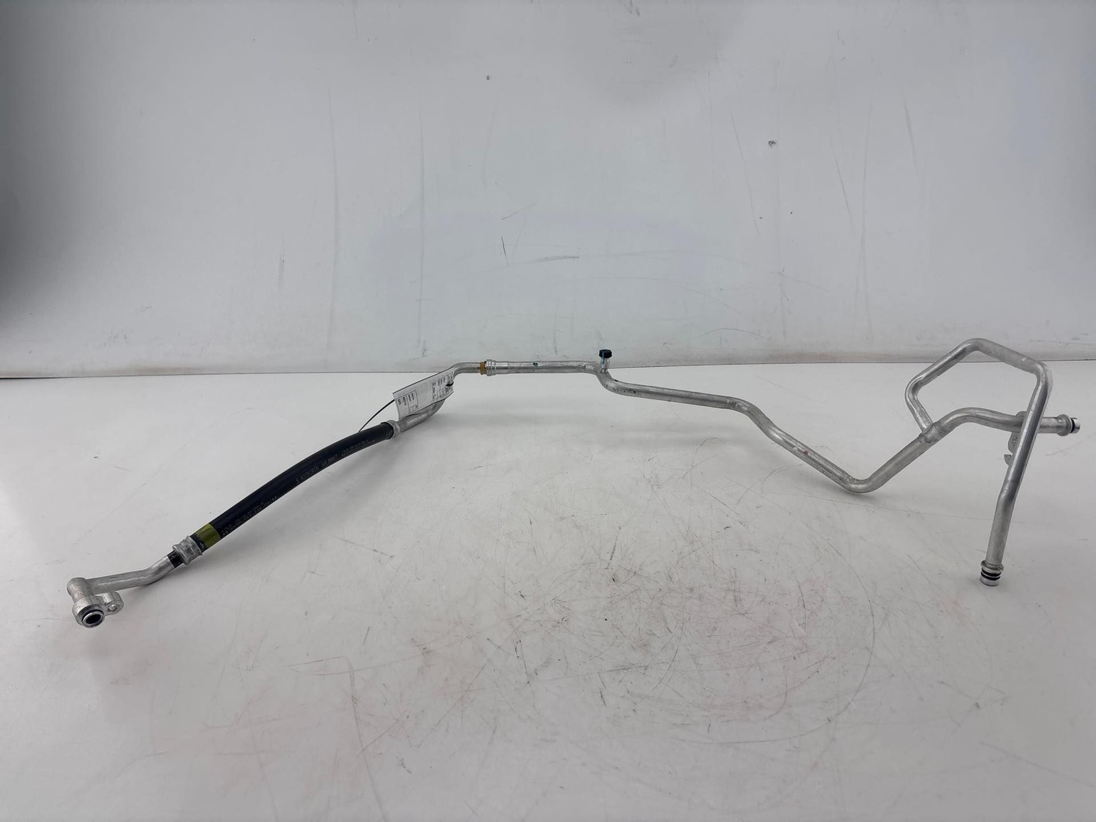 21-25 Toyota Sienna AC Tube A/C Pipe Tube Accessory Ass OEM