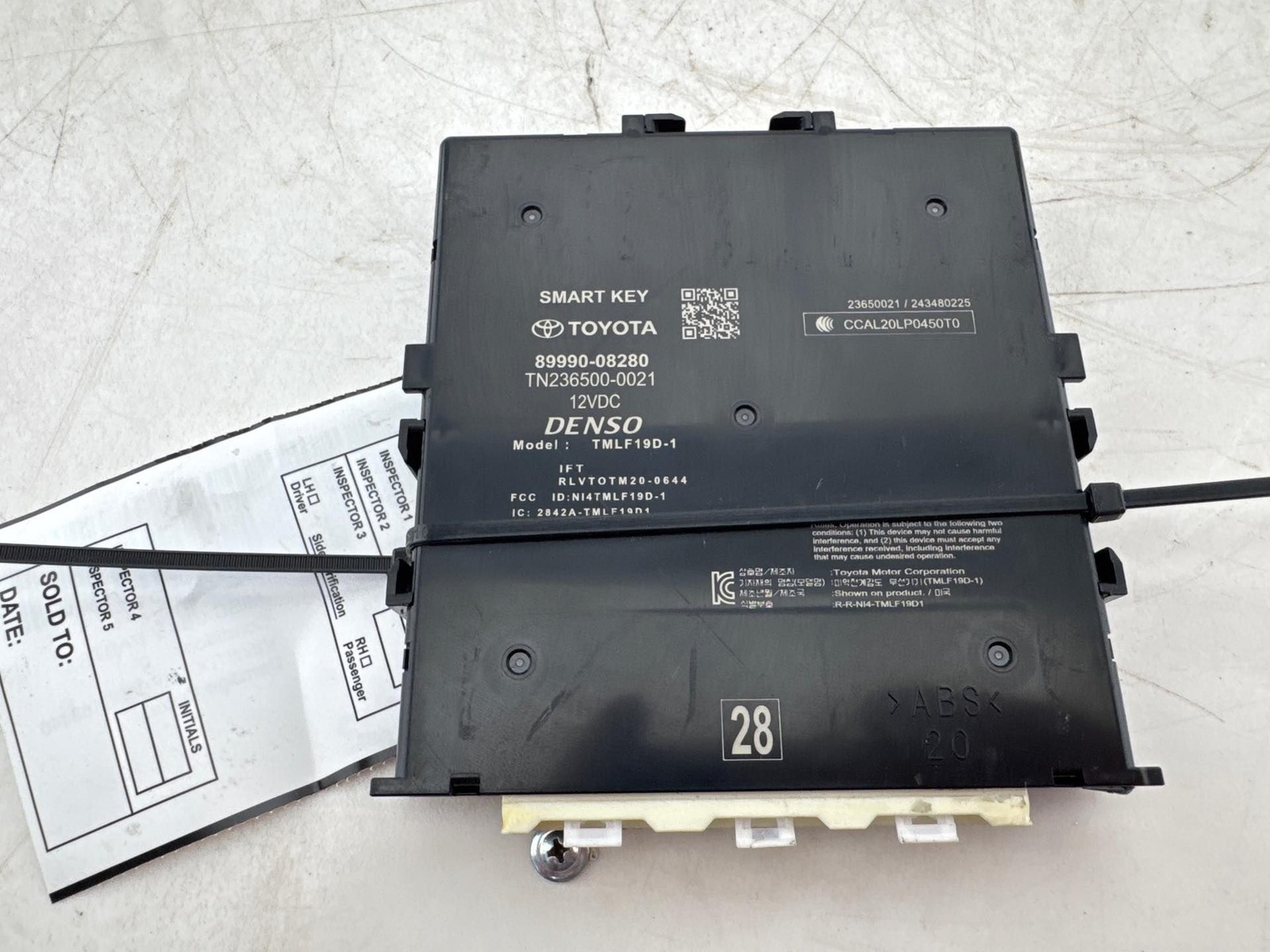 2025 Toyota Sienna 2.5L Smart Key Keyless Entry Control Module OEM 89990-08280