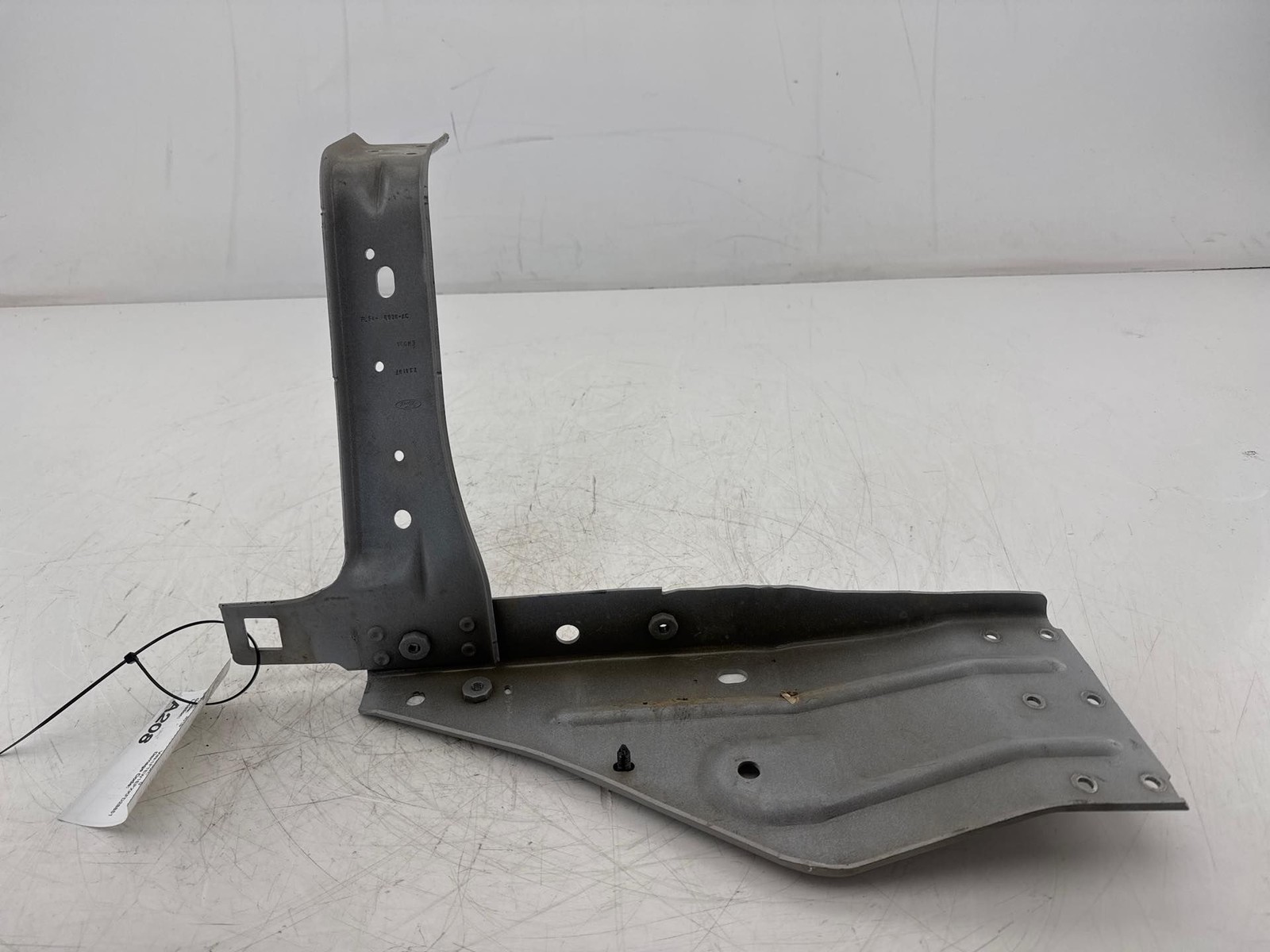 2015 - 2020 Ford F-150 Front Right Side Upper Rail Support Bracket OEM