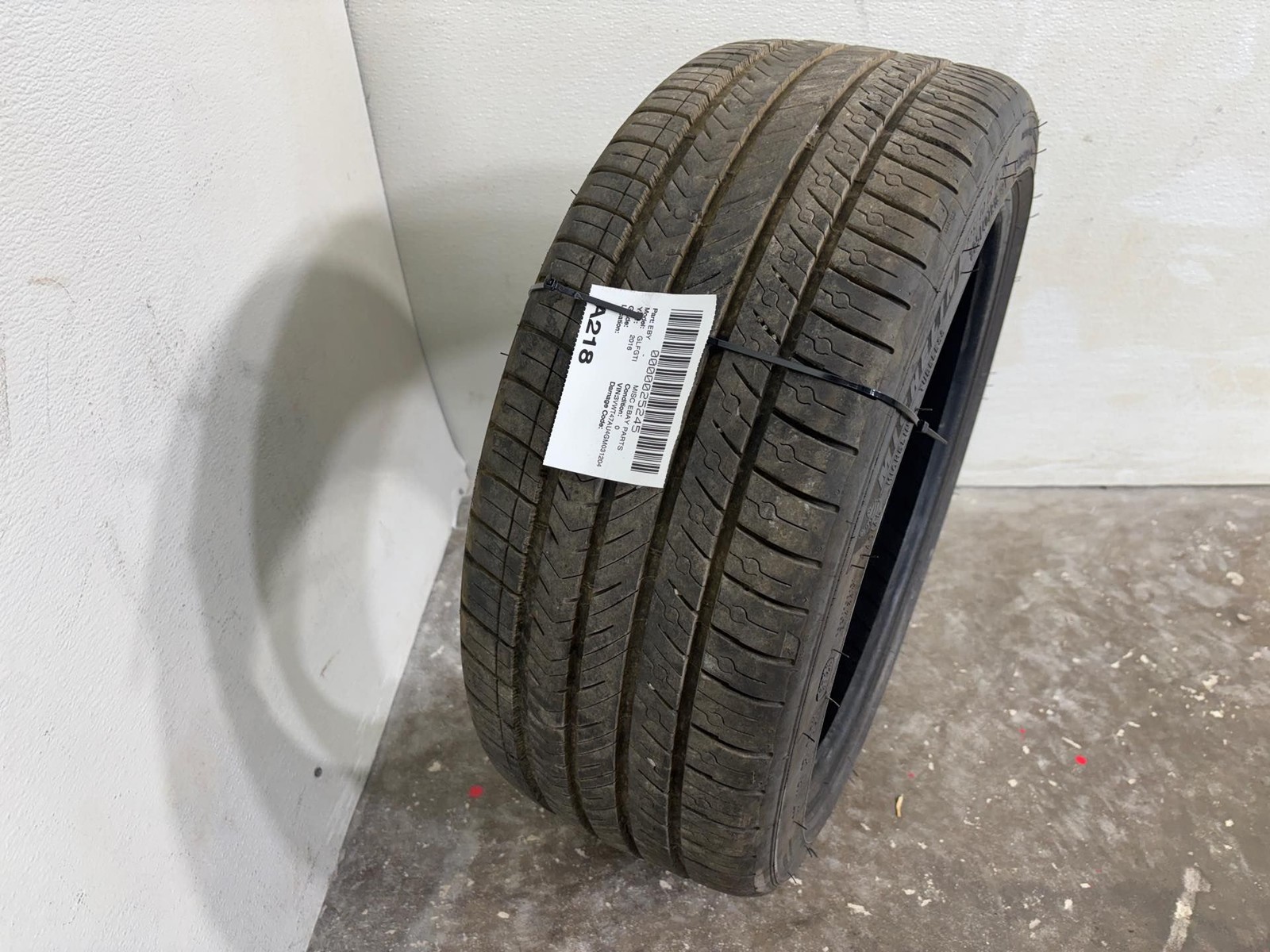 Used Tire 225/40ZR18 Michelin Pilot Sport All Season 4 92Y - 8/32