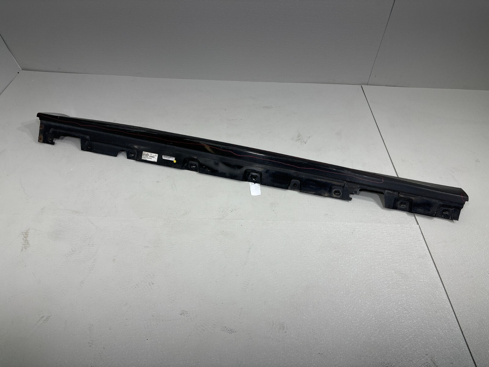 2011-2016 Bmw 5 Series Saloon F10 528I Right Side Skirt Assembly Oem 51777903888