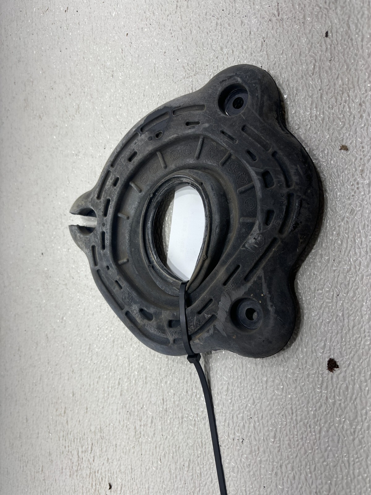 2011-2016 Bmw 528Xi 535I F10 Air Ac Conditioner Sealing Plate Rubber Oem 9115379