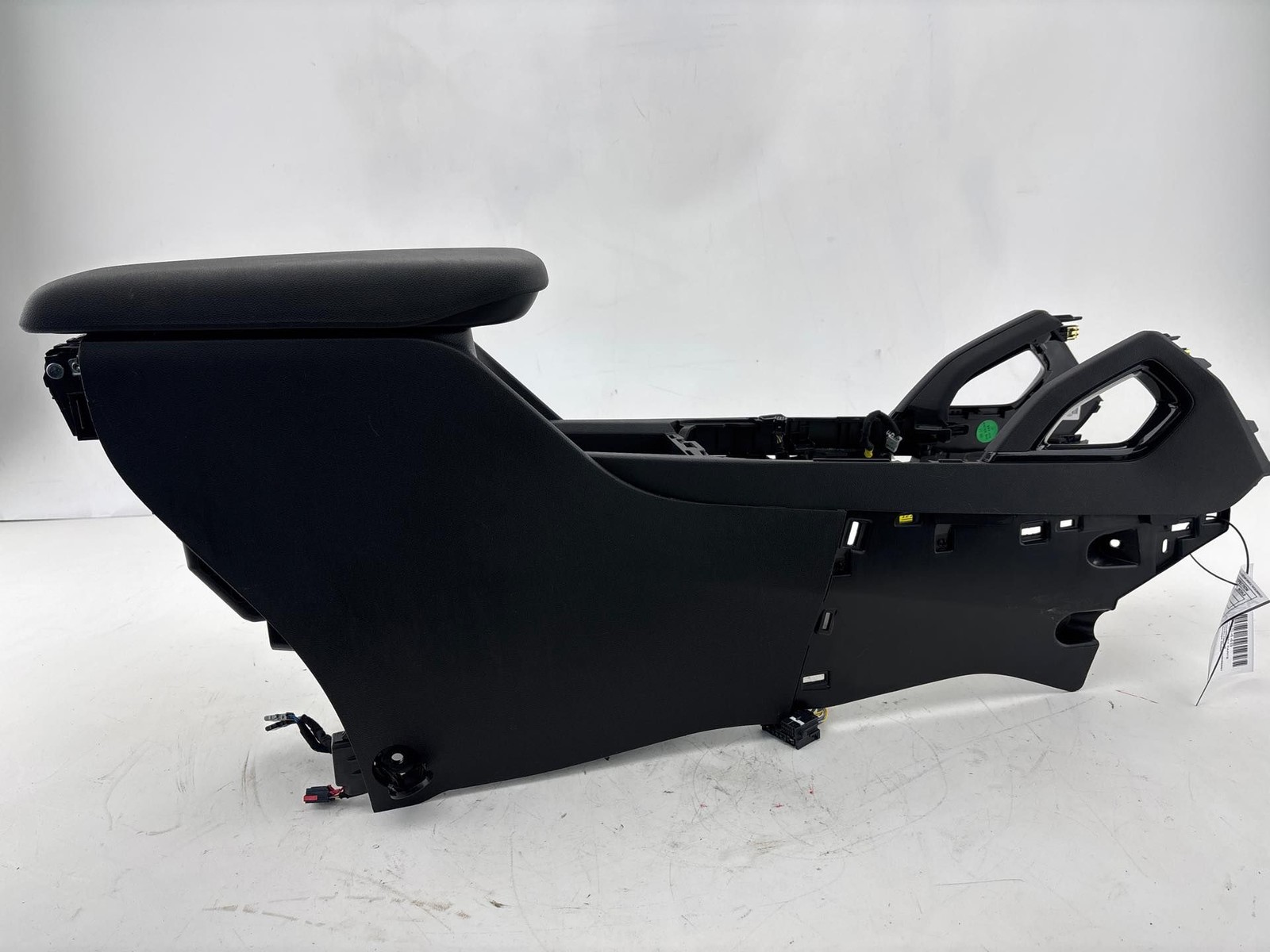 2021-2025 Chevrolet Trailblazer Front Floor Center Console Assembly OEM