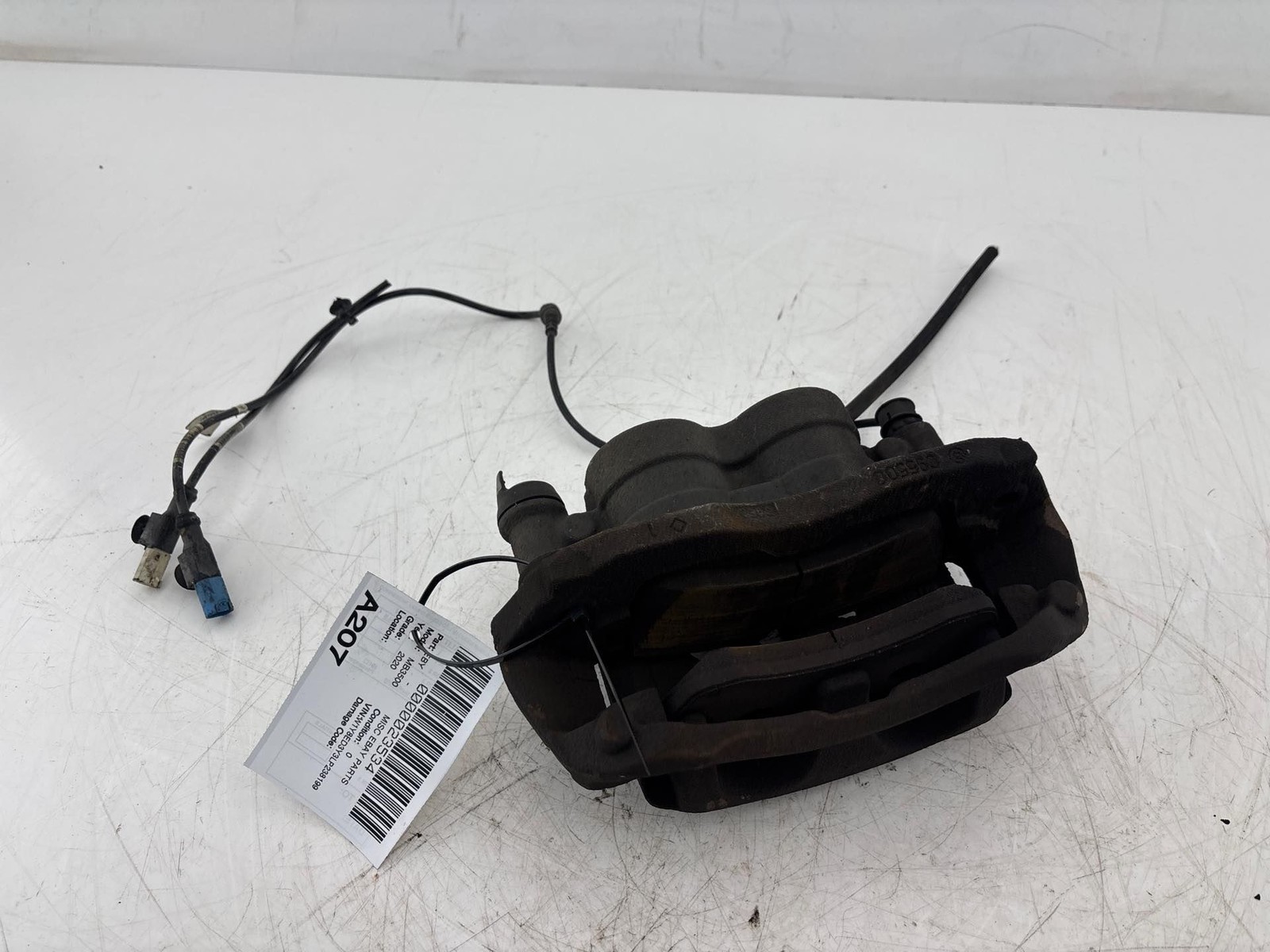 2019-2022 Mercedes Sprinter 3500 Front Left Side Disc Brake Caliper OEM