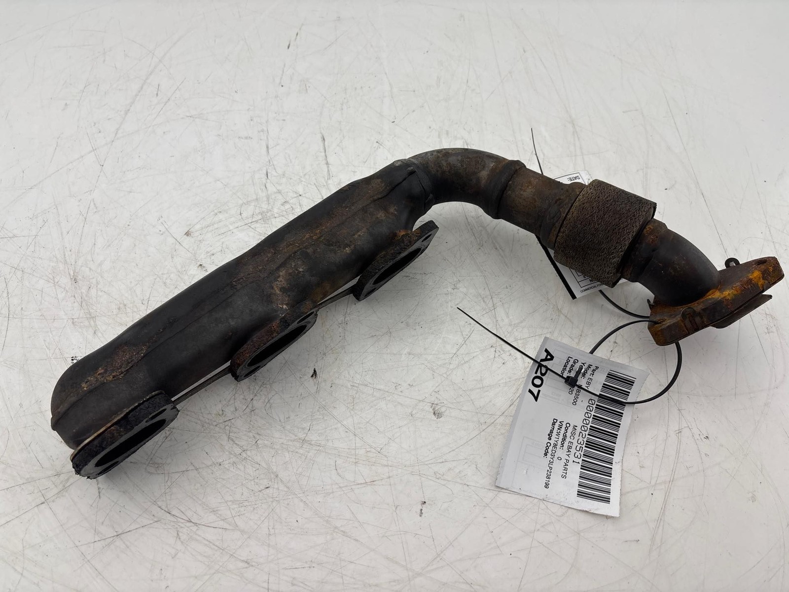 2010-2022 Mercedes Sprinter 3500 3.0L Front Left Exhaust Manifold OEM