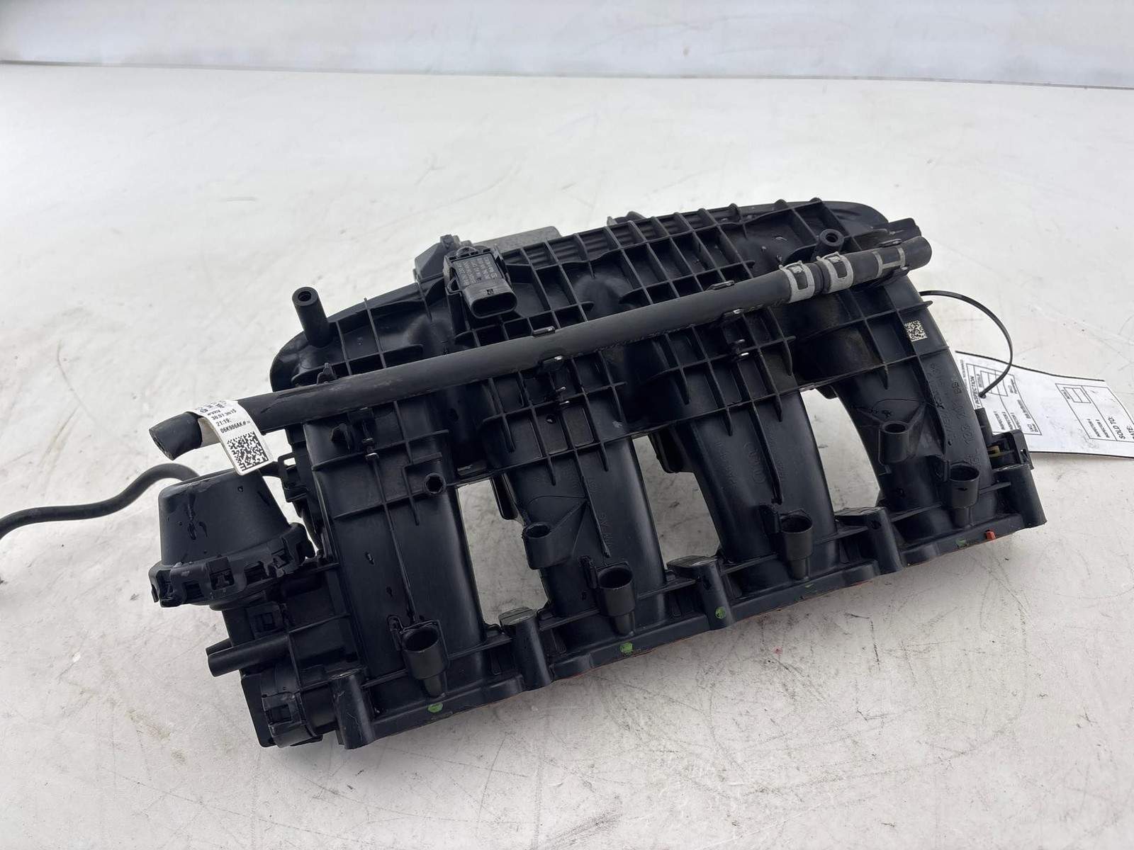 2015 - 2021 Volkswagen Golf GTI 2.0L Intake Manifold W/ Throttle Body OEM