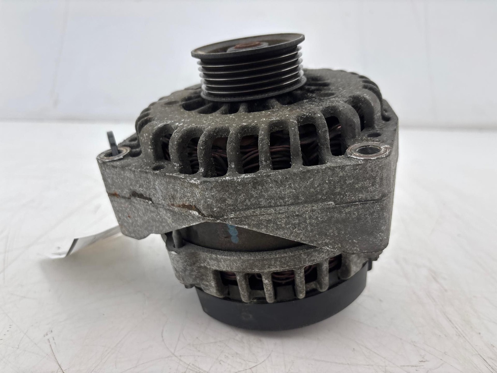 2007-2014 Chevrolet Tahoe Alternator 160 amp OEM
