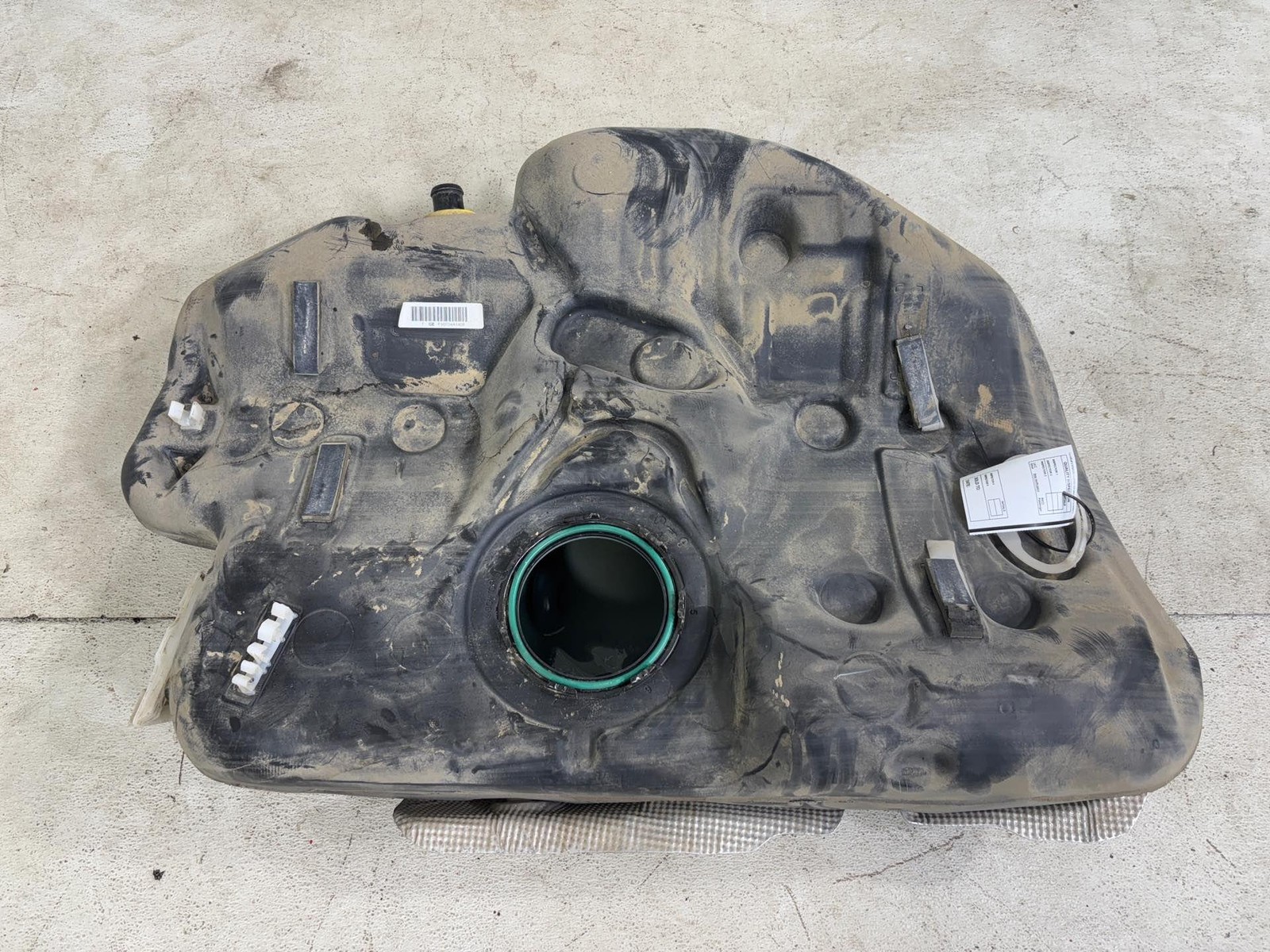 2014 - 2020 Chevrolet Impala 3.6L Fuel Gas Tank Assembly Oem