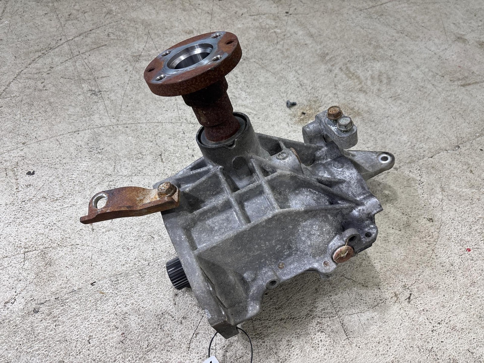 2011-2017 Nissan Juke Automatic Transmission Transfer Case OEM