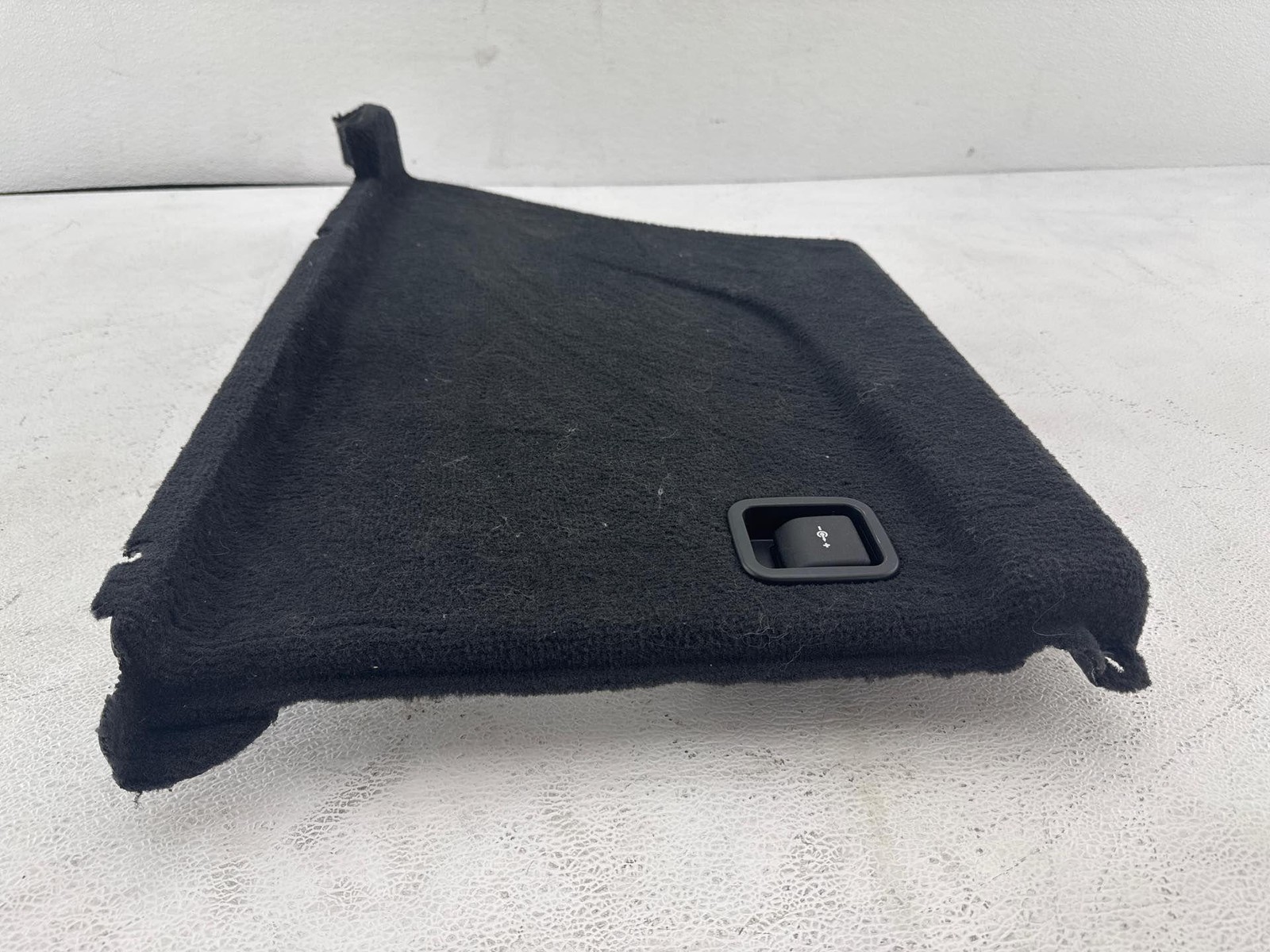 2007 - 2013 Bmw X5 E70 Trunk Right Passenger Side Quarter Panel Trim Cover Oem