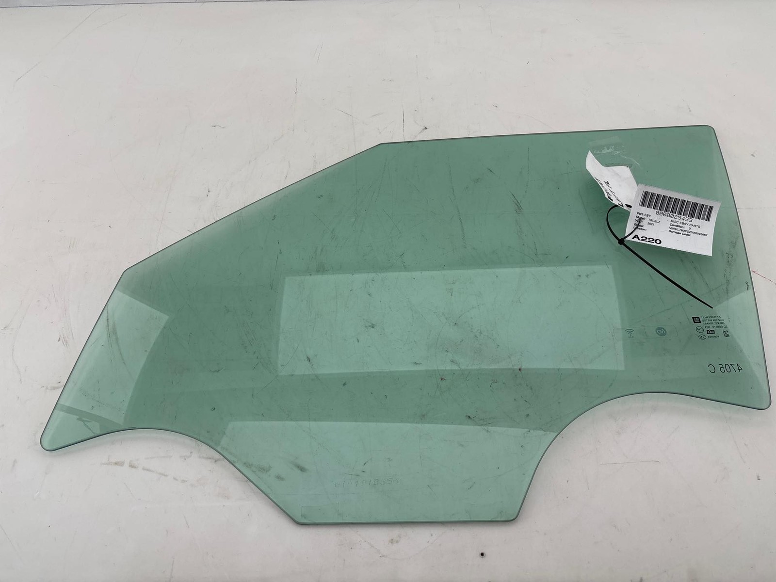 2021-2025 Chevrolet Trailblazer Front Left Door Window Glass OEM