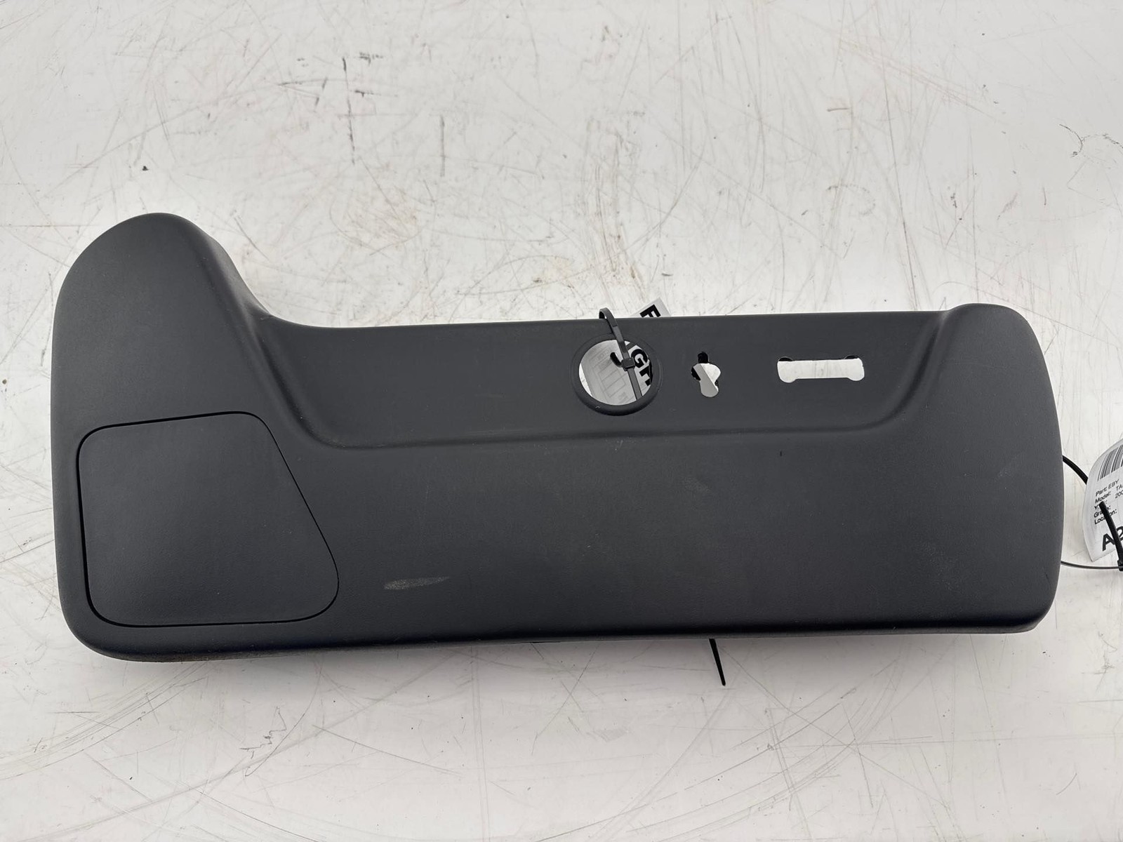 2007-2014 Chevrolet Tahoe Front Right Seat Switch Trim Panel OEM
